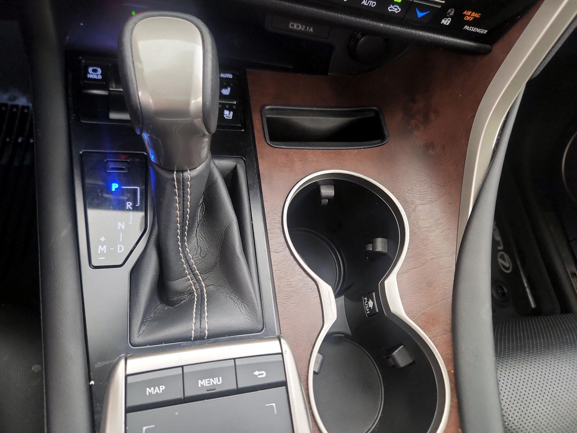 Thumbnail: 2022 Lexus RX - 18