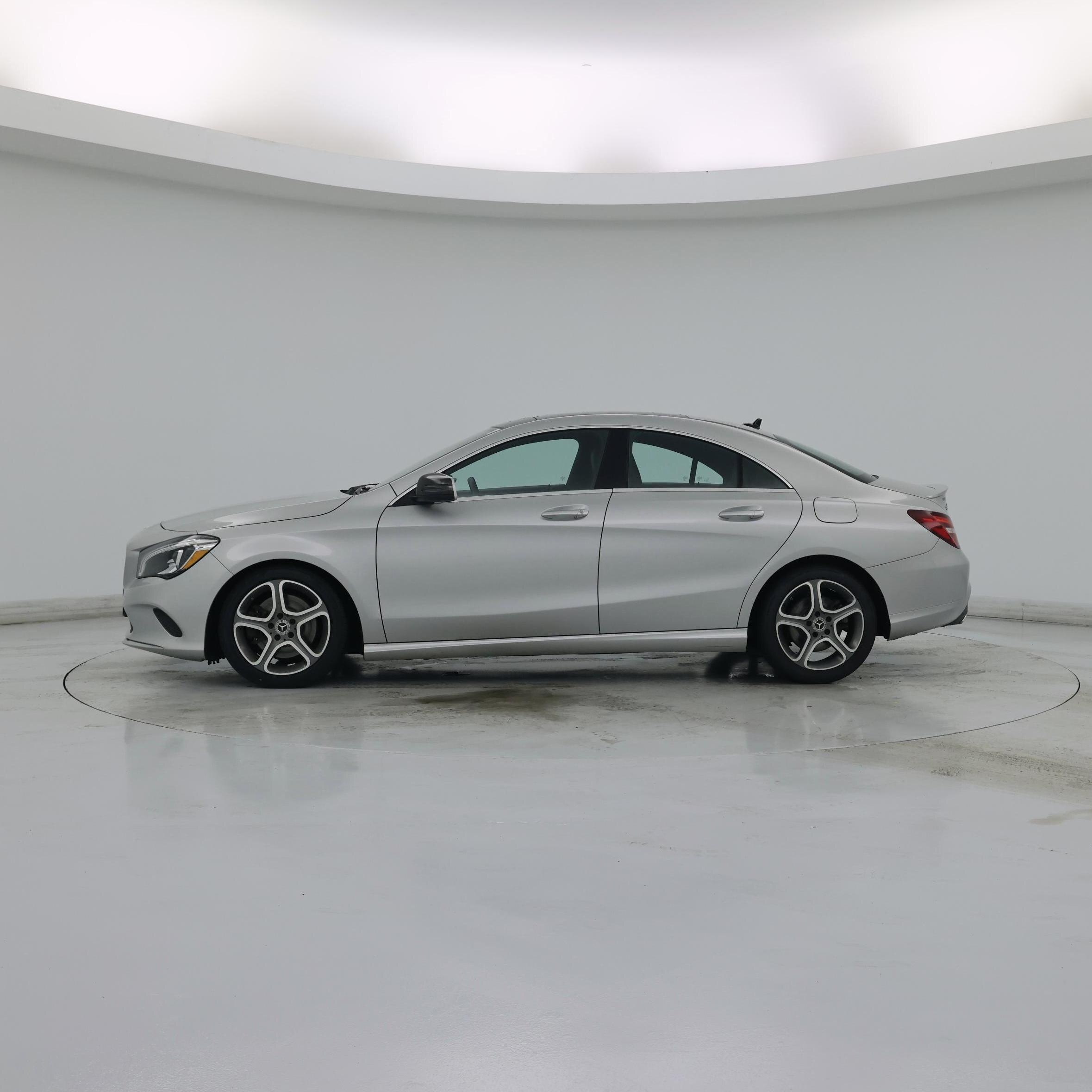 Thumbnail: 2019 Mercedes-Benz CLA - 3