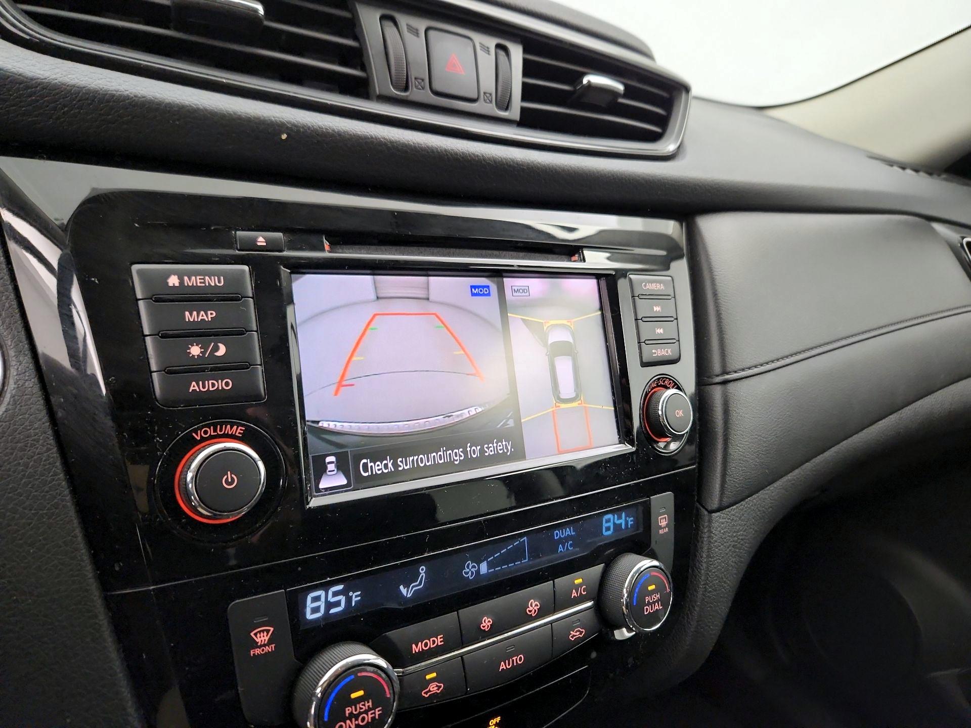 Thumbnail: 2018 Nissan Rogue - 15