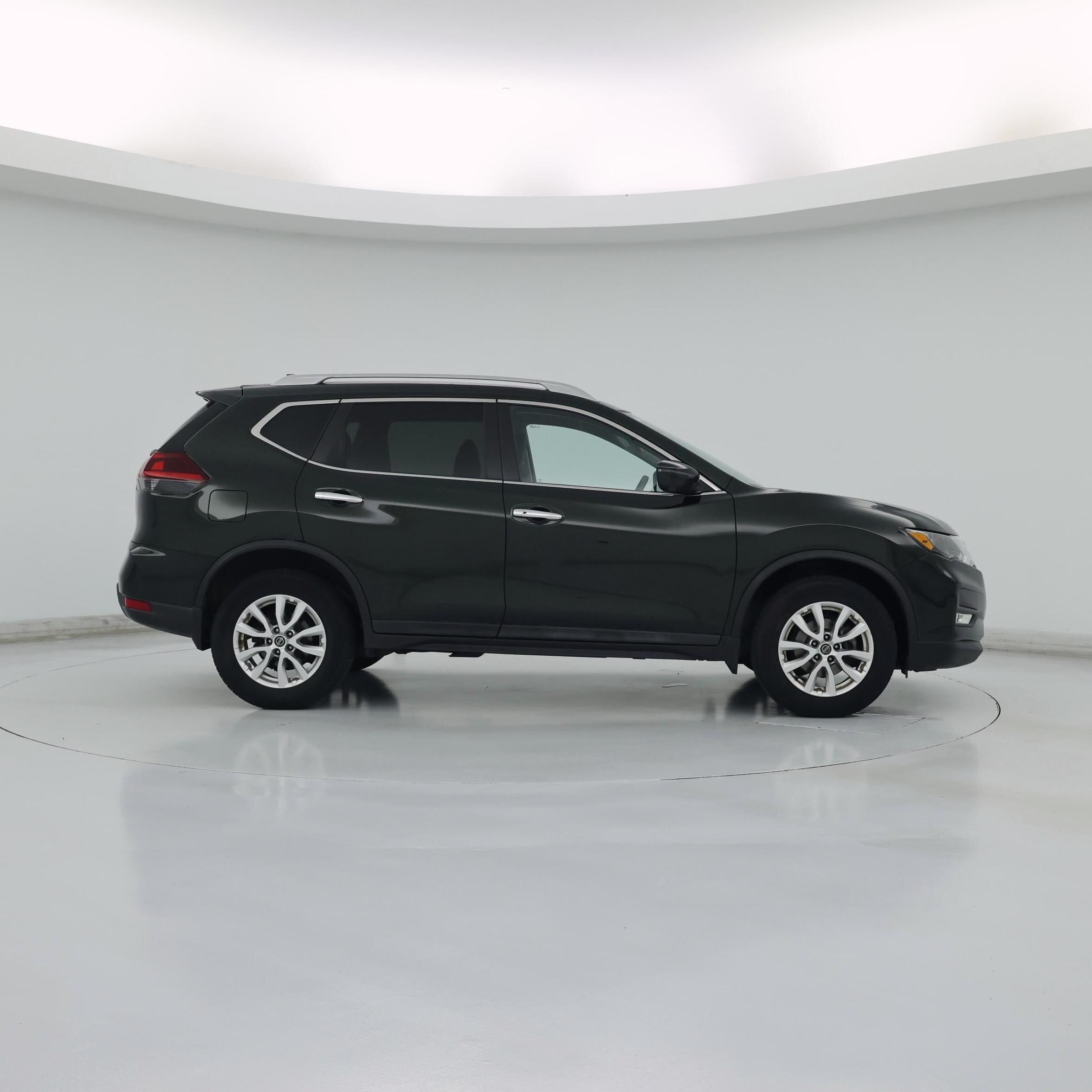 Thumbnail: 2018 Nissan Rogue - 7