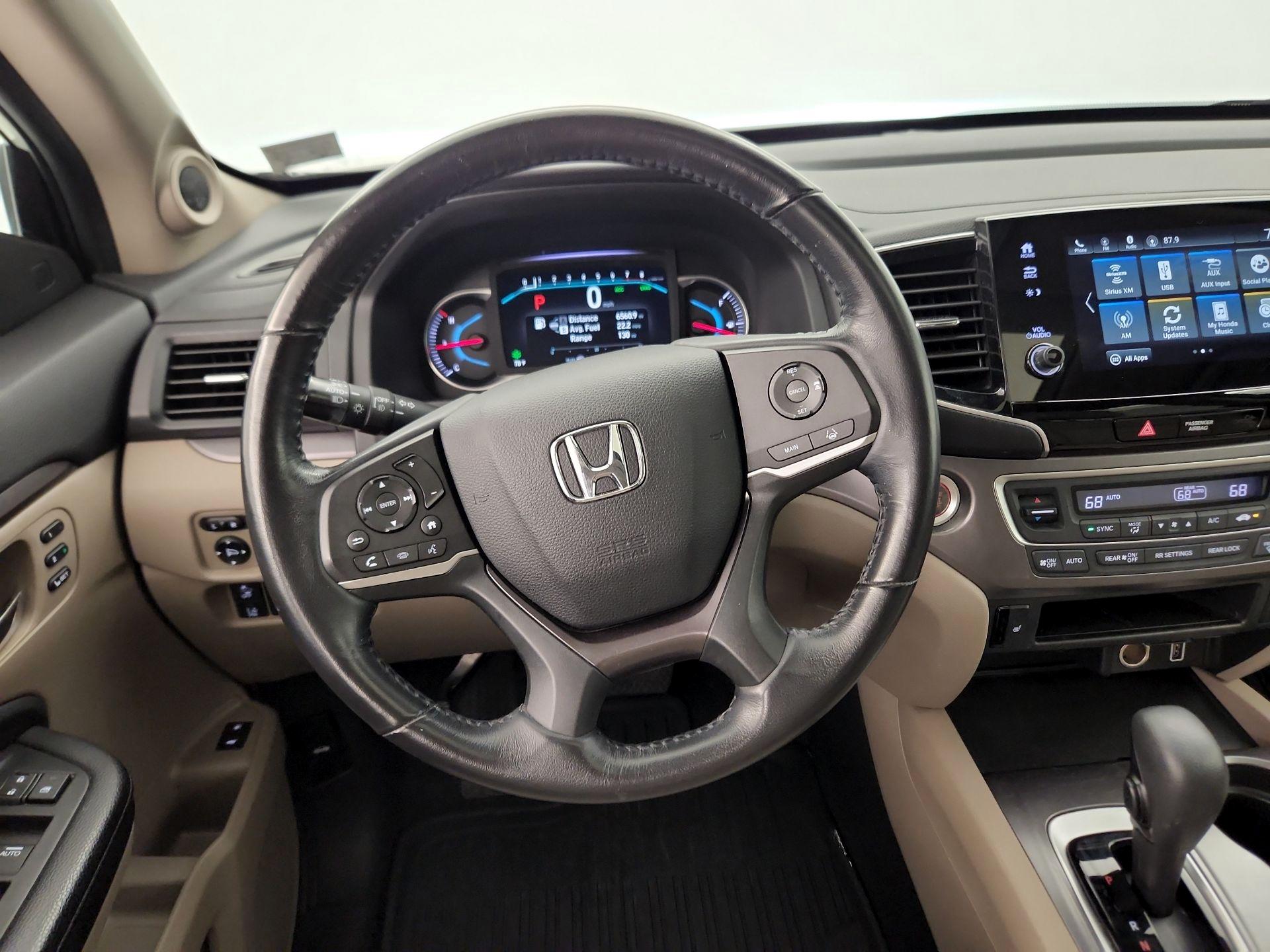 Thumbnail: 2019 Honda Pilot - 10