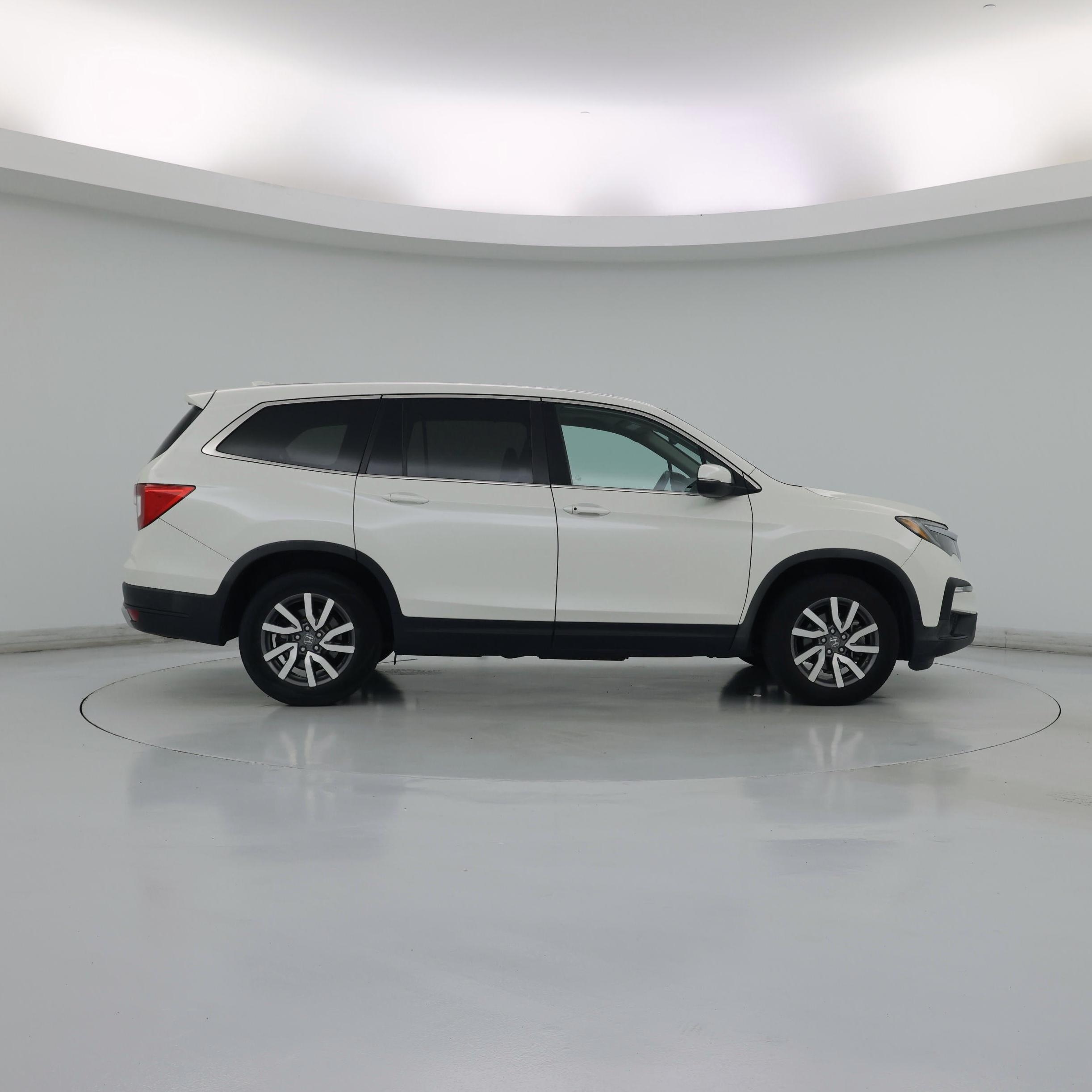 Thumbnail: 2019 Honda Pilot - 7