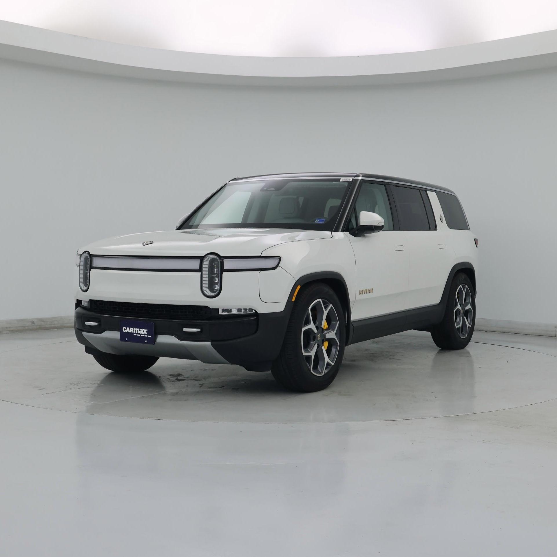 Thumbnail: 2023 Rivian R1S - 4
