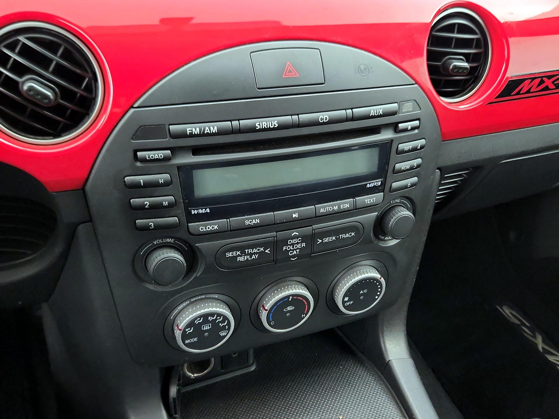 Thumbnail: 2014 Mazda MX-5 Miata - 14