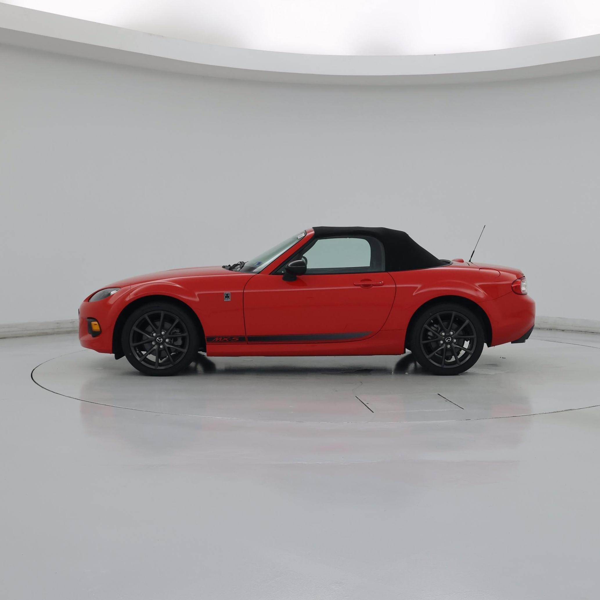 Thumbnail: 2014 Mazda MX-5 Miata - 3