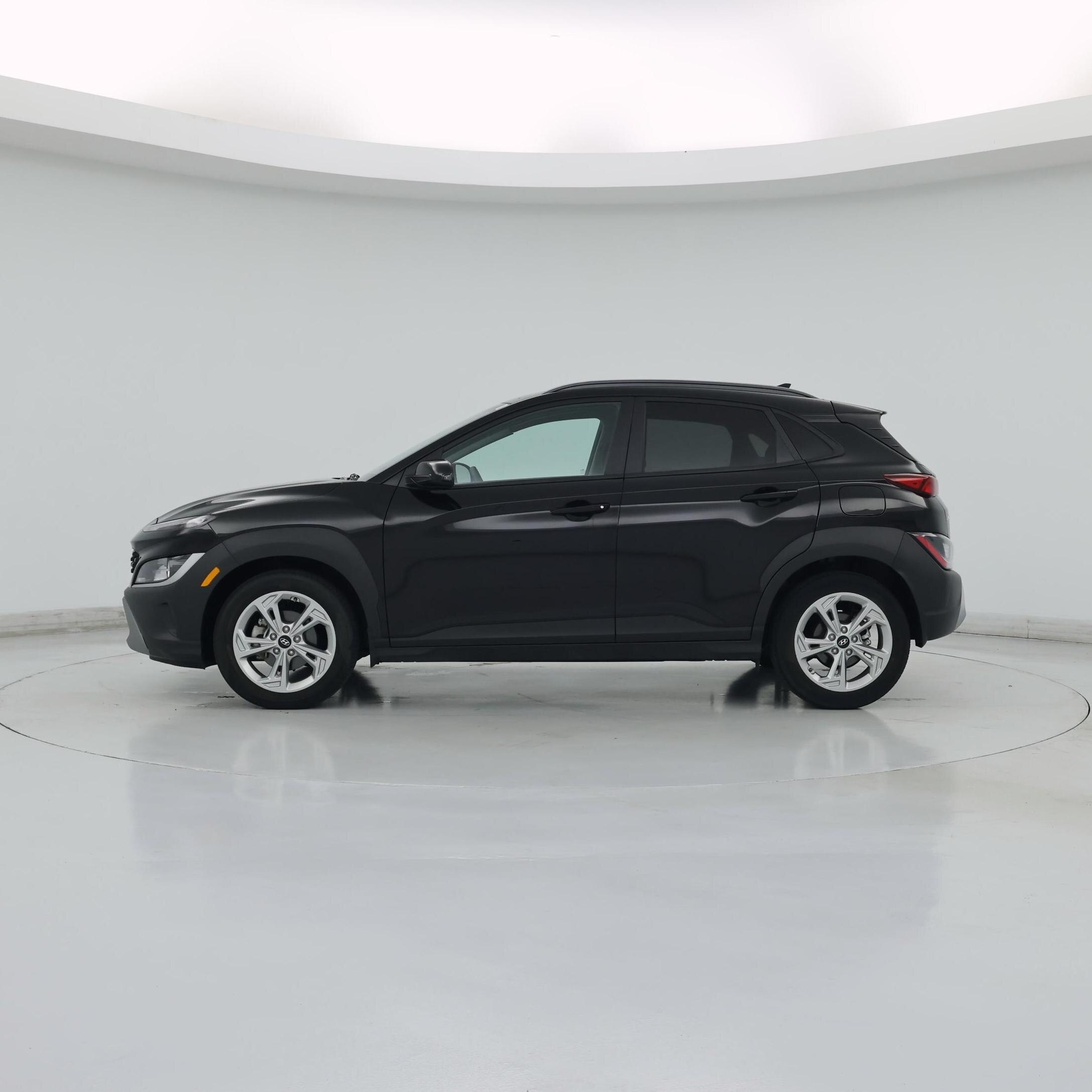 Thumbnail: 2022 Hyundai Kona - 3
