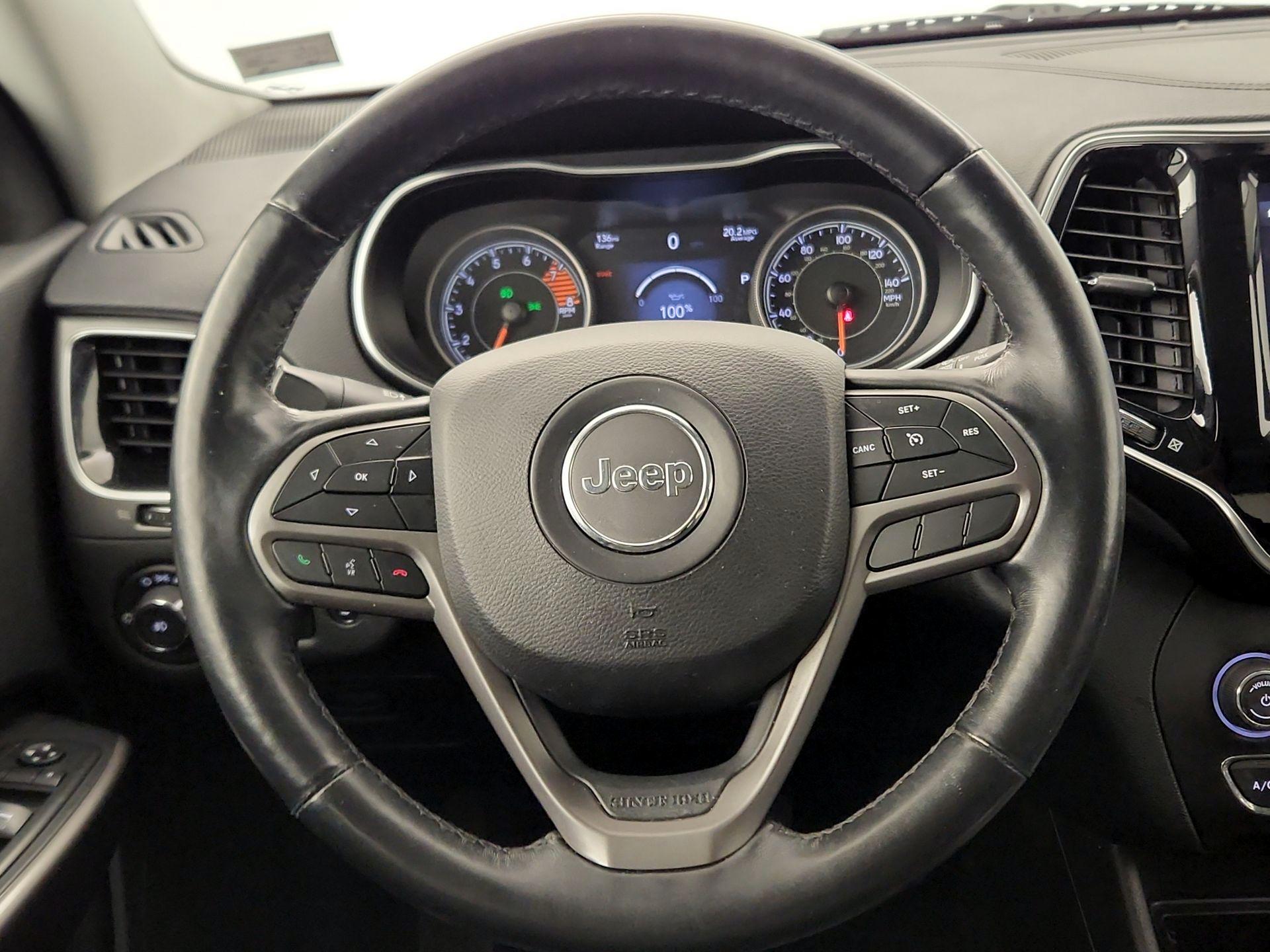 Thumbnail: 2019 Jeep Cherokee - 10