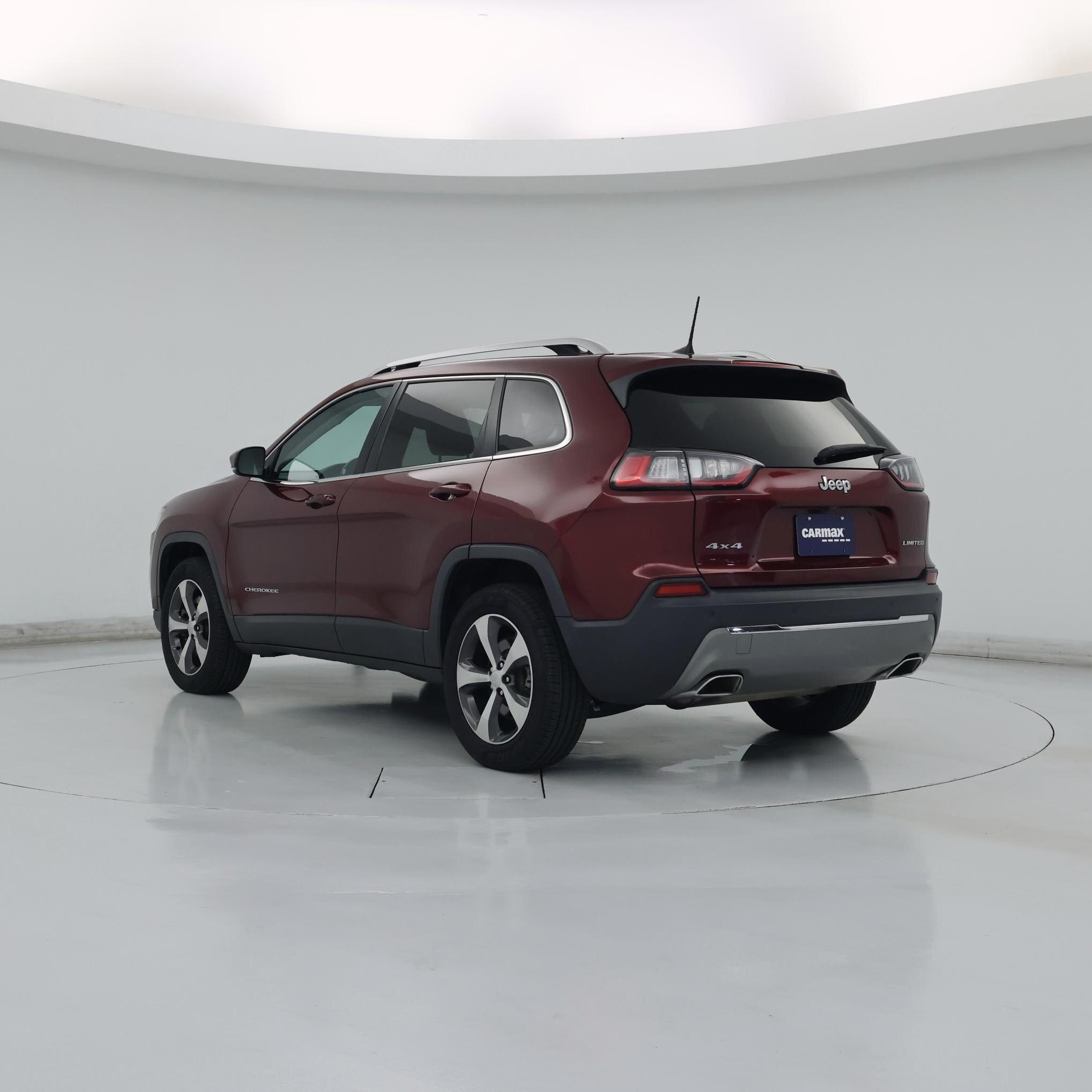 Thumbnail: 2019 Jeep Cherokee - 2
