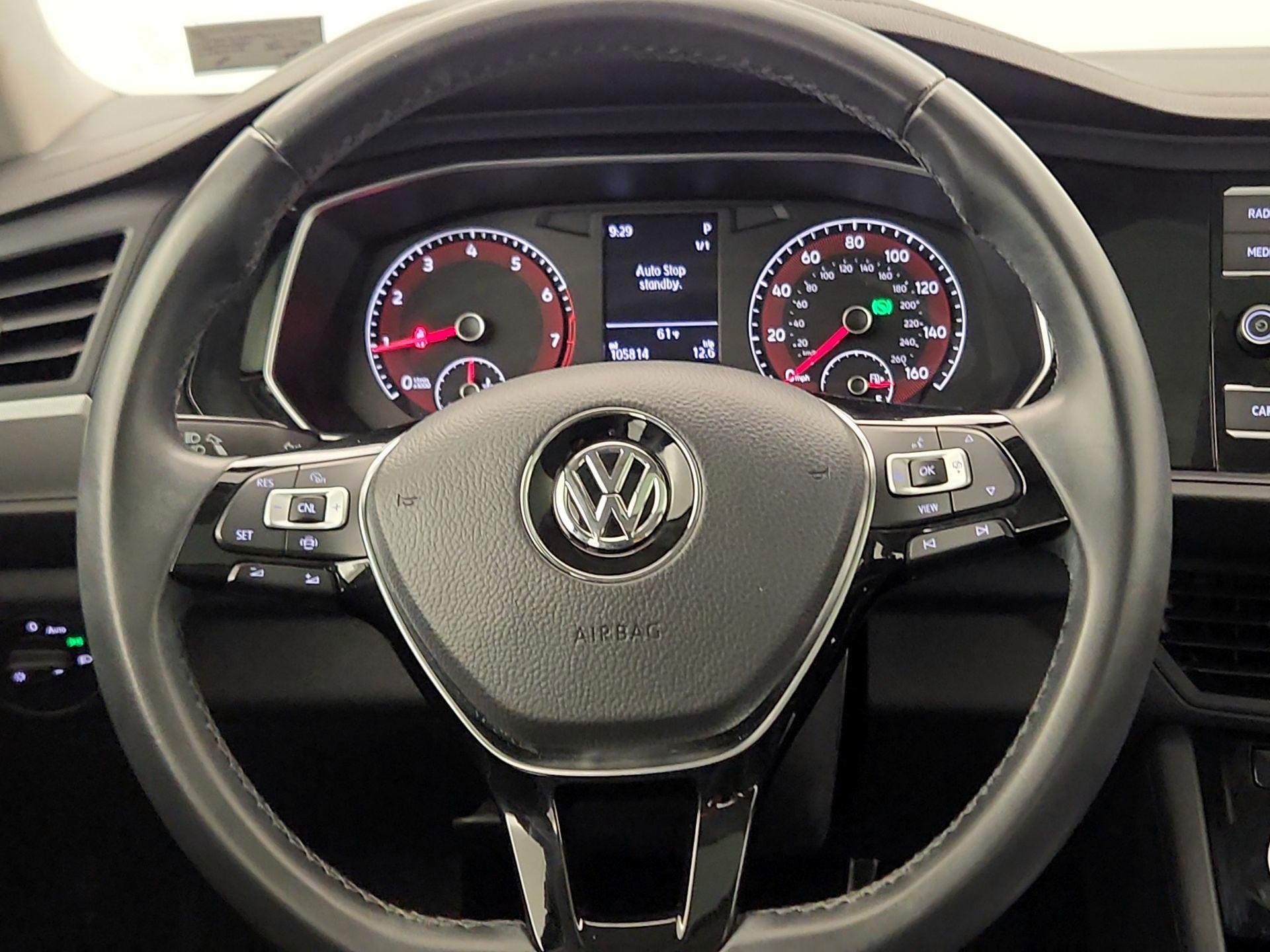 Thumbnail: 2019 Volkswagen Jetta - 10