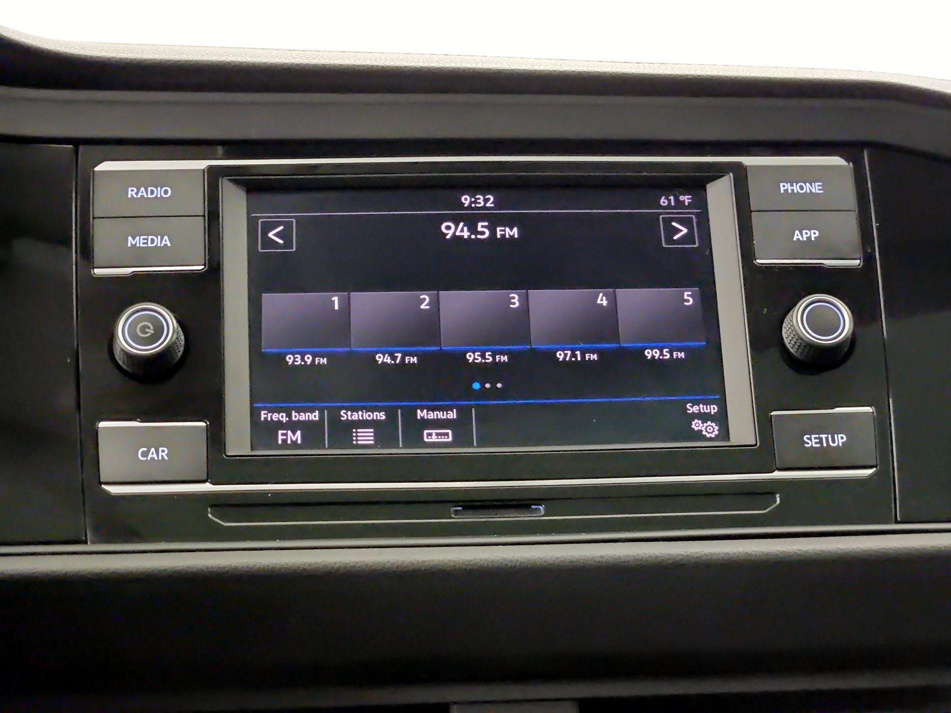 Thumbnail: 2019 Volkswagen Jetta - 15