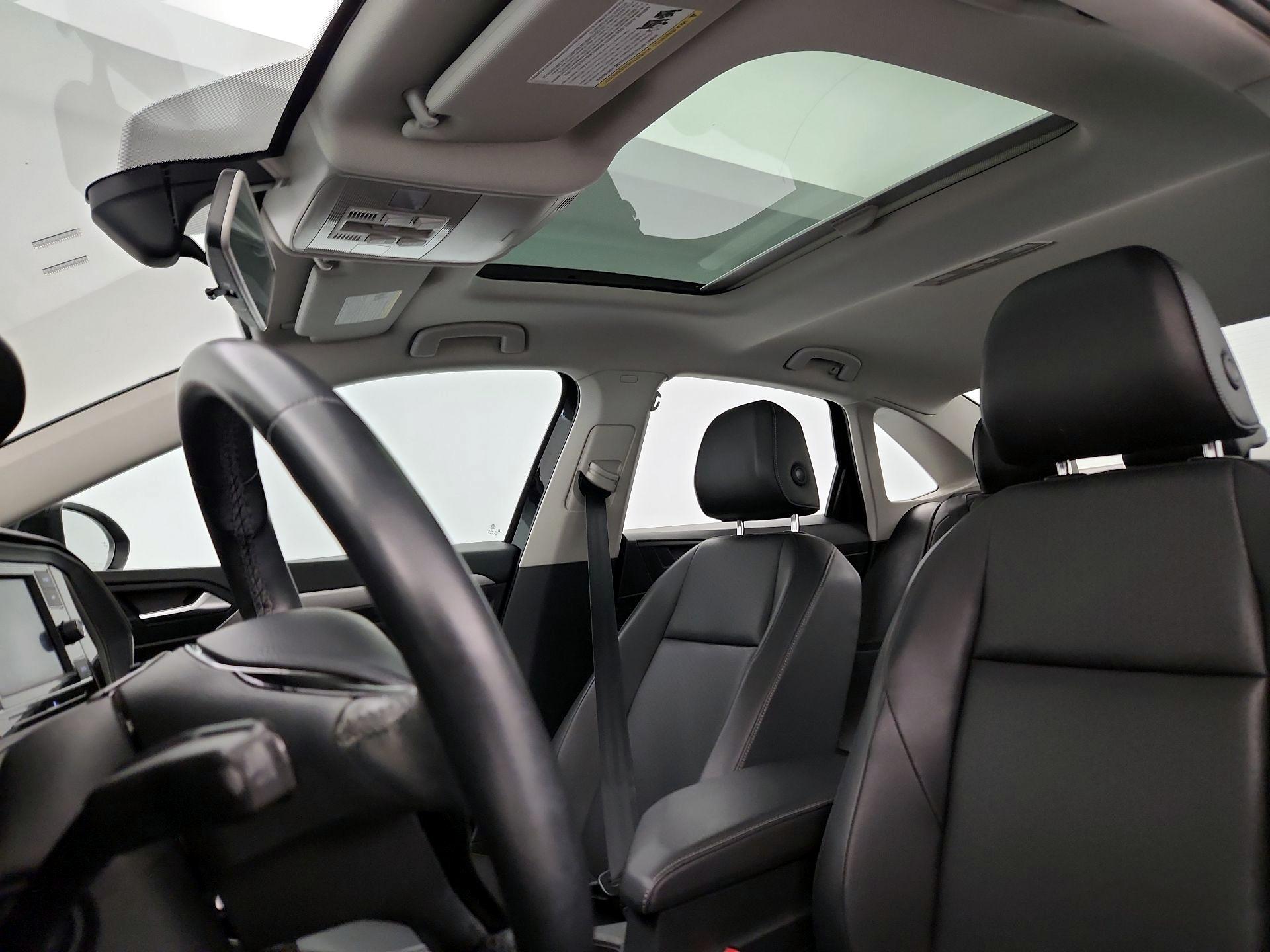 Thumbnail: 2019 Volkswagen Jetta - 19