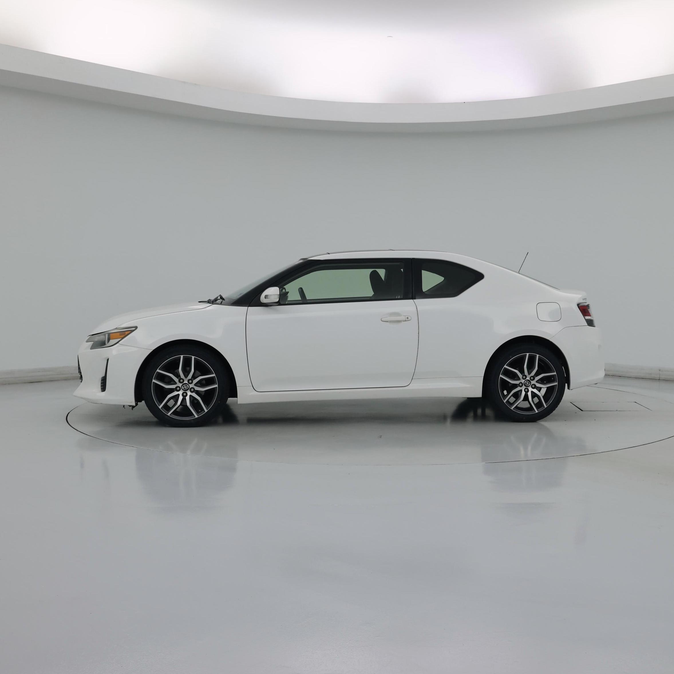 Thumbnail: 2014 Scion tC - 3