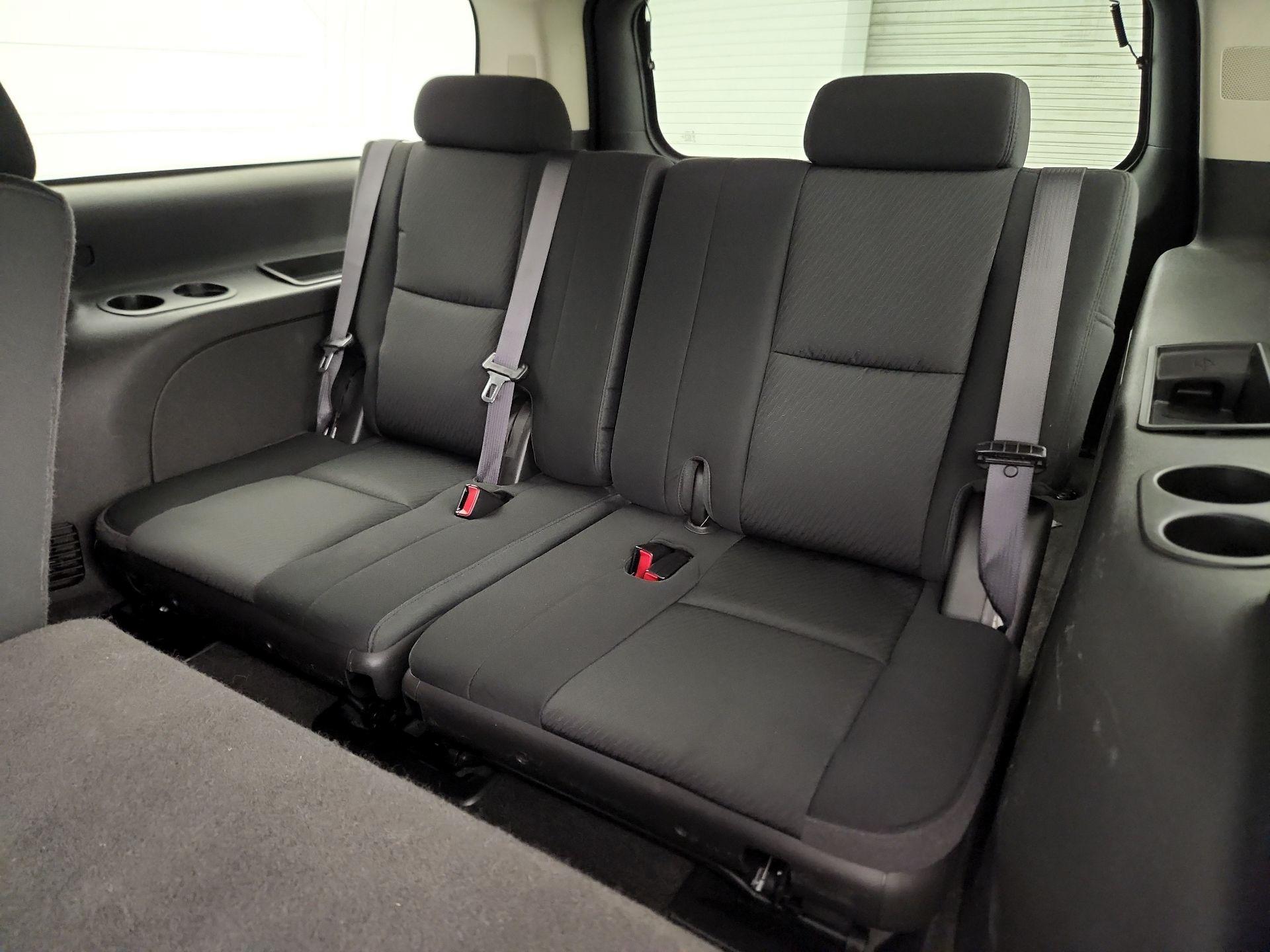 Thumbnail: 2014 Chevrolet Suburban - 18