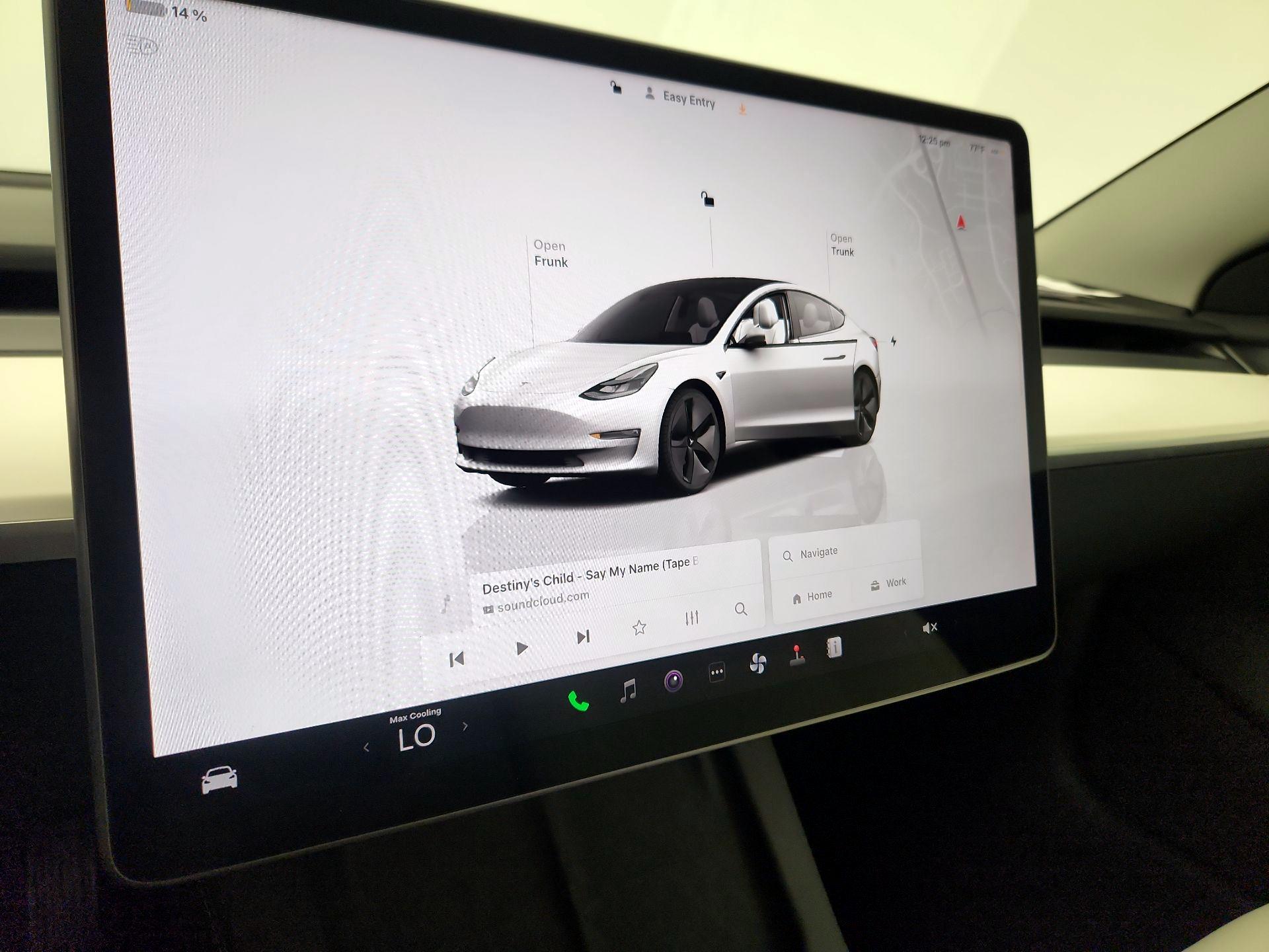 Thumbnail: 2023 Tesla Model 3 - 14