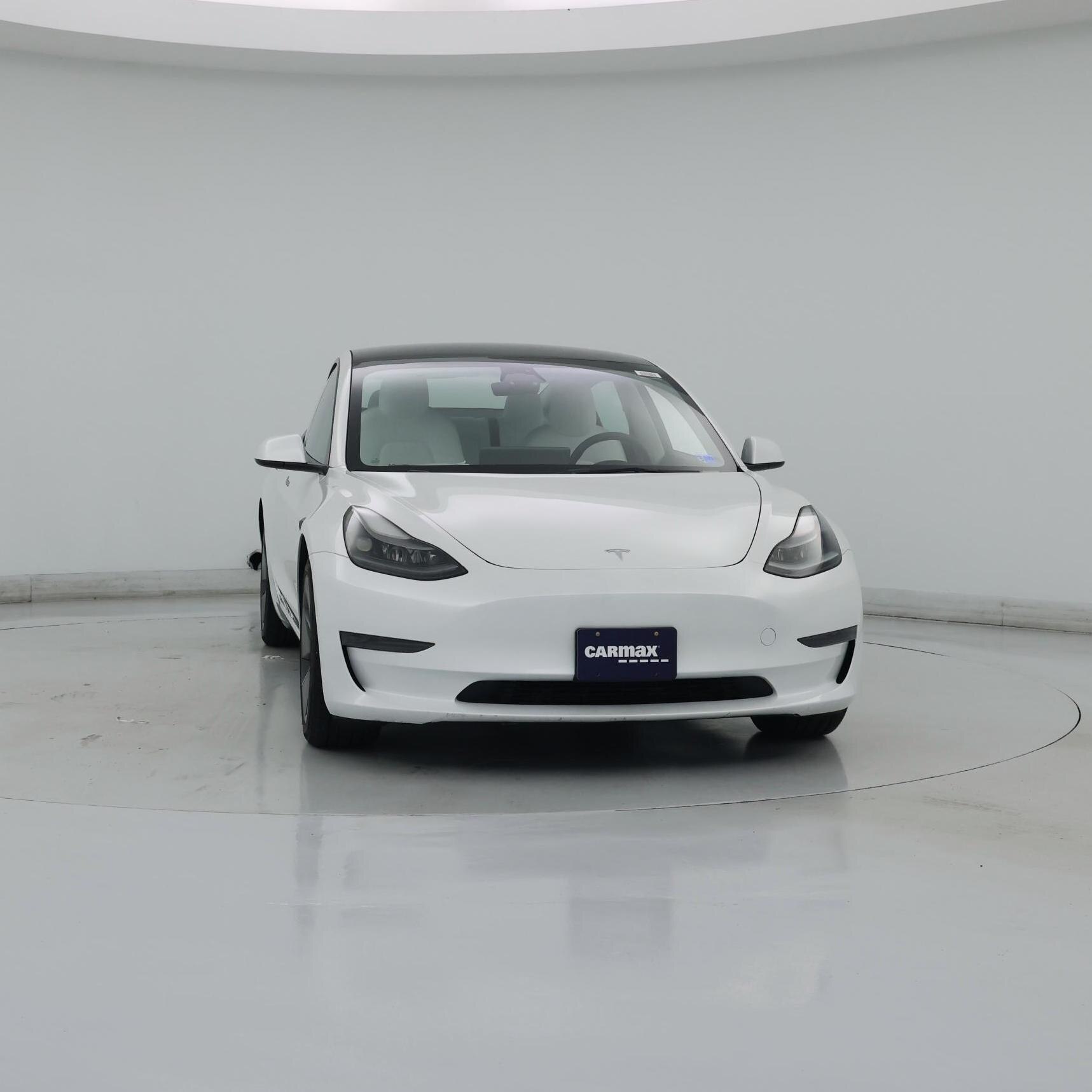 Thumbnail: 2023 Tesla Model 3 - 5