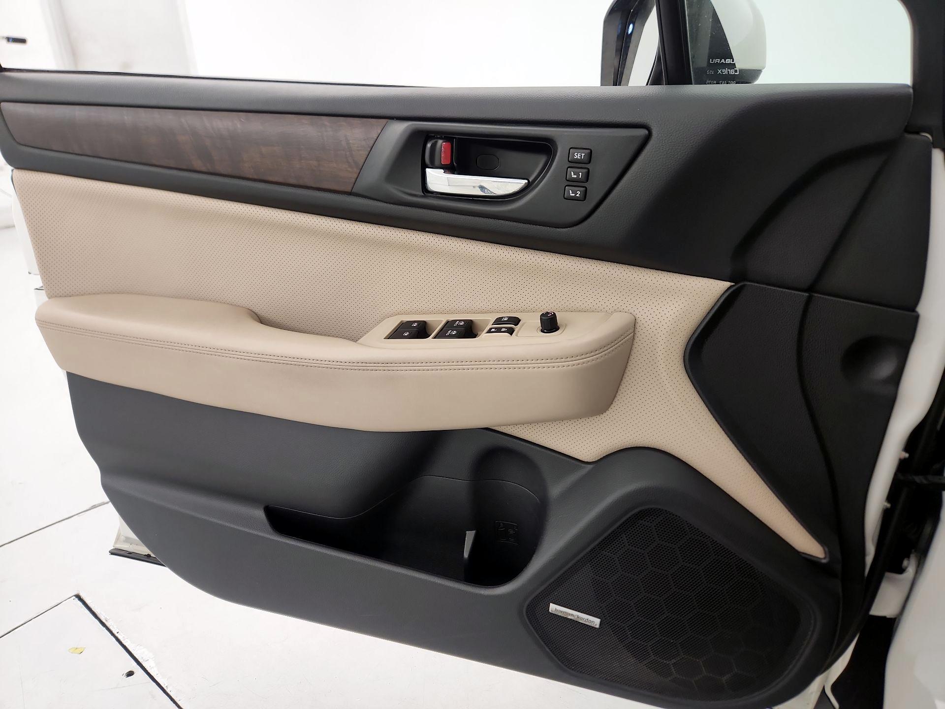 Thumbnail: 2015 Subaru Outback - 12