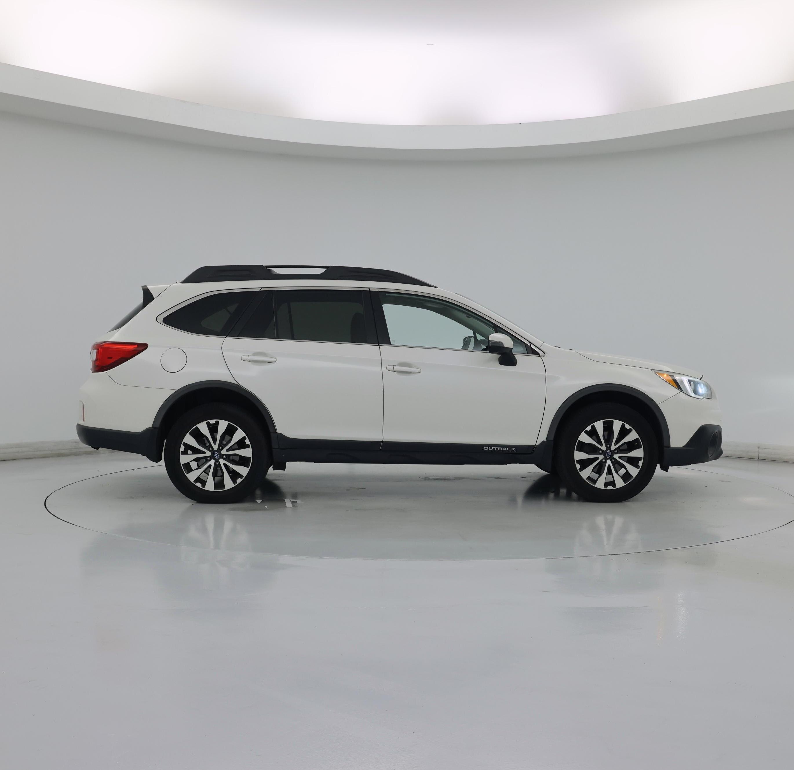 Thumbnail: 2015 Subaru Outback - 7