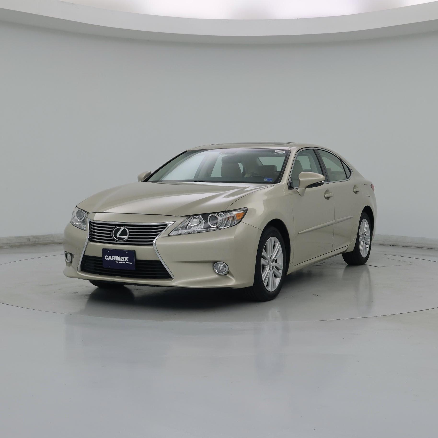 Thumbnail: 2014 Lexus ES - 4
