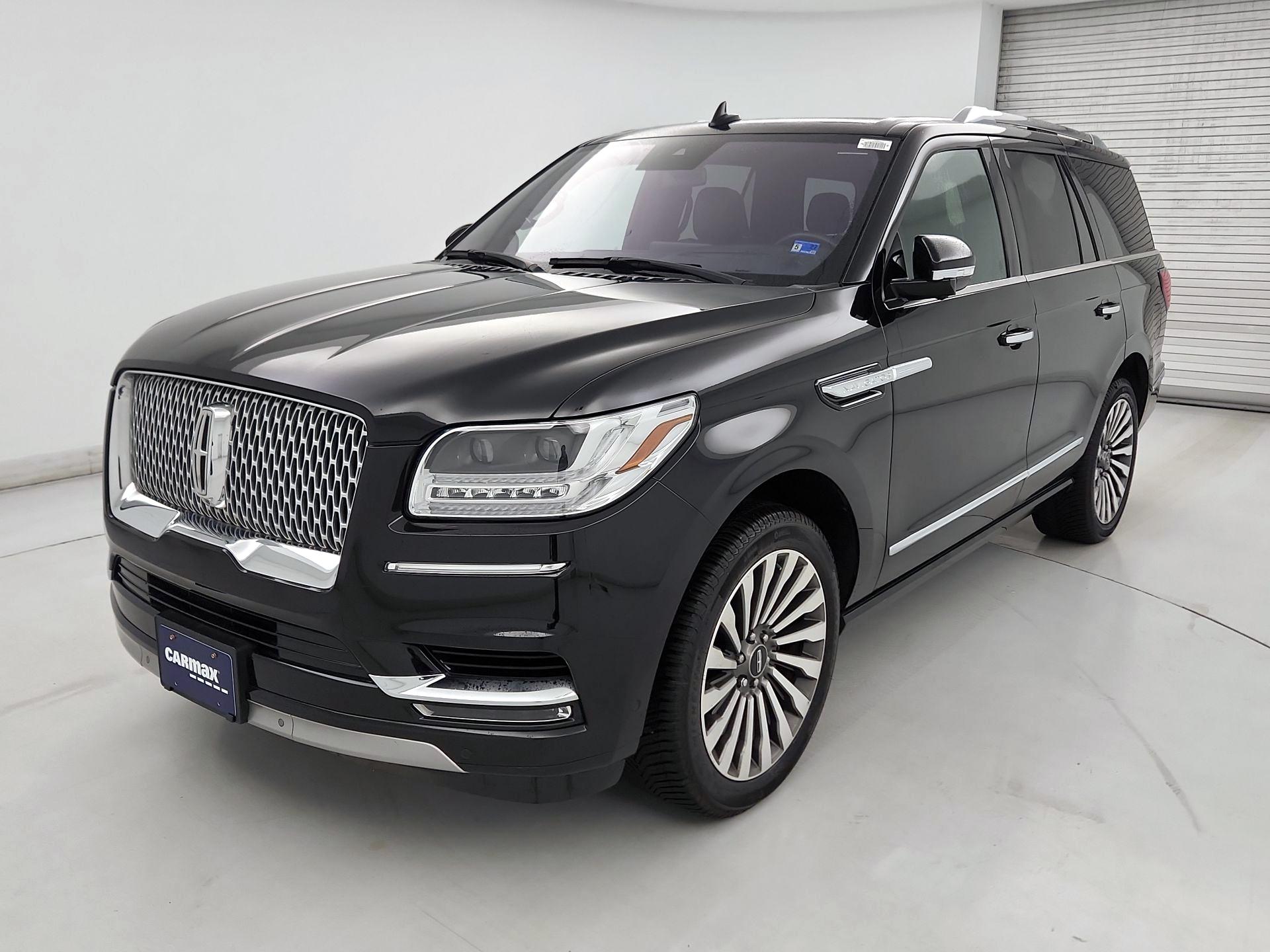 Thumbnail: 2018 Lincoln Navigator - 3