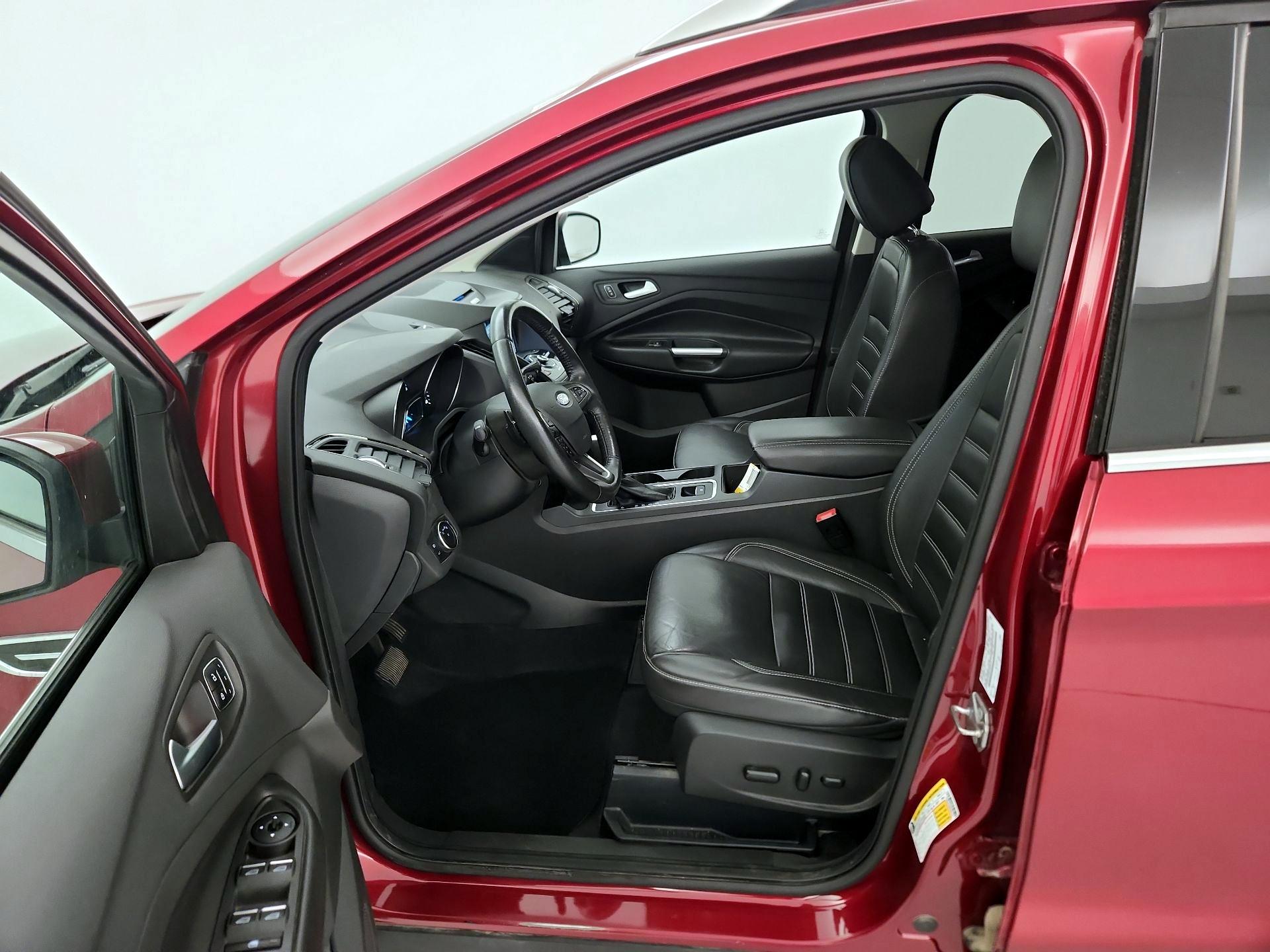 Thumbnail: 2017 Ford Escape - 11