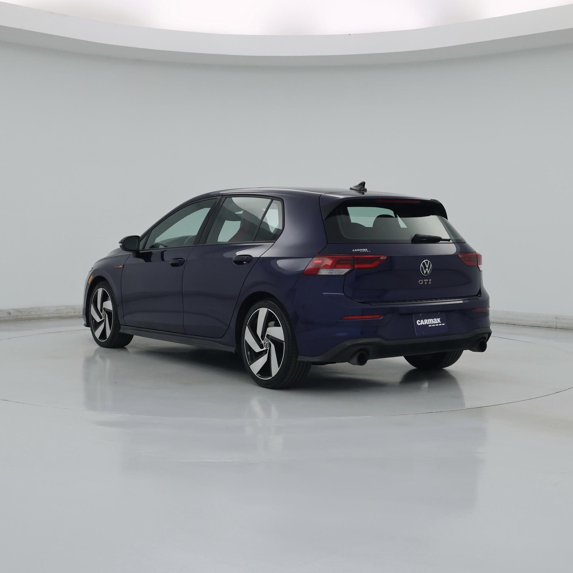 Thumbnail: 2023 Volkswagen Golf - 2
