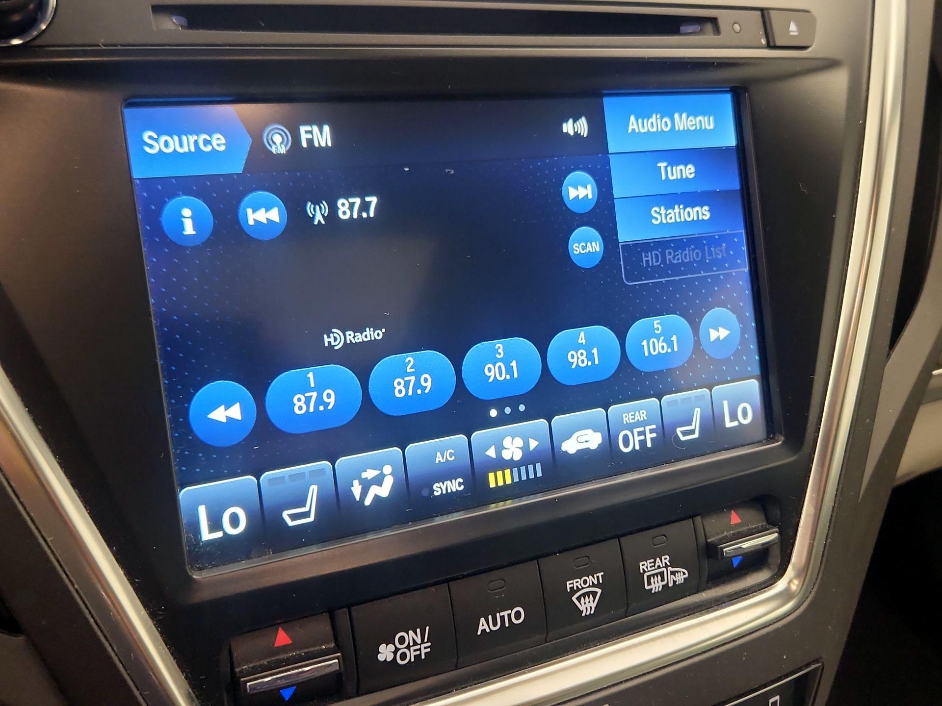 Thumbnail: 2019 Acura MDX - 16