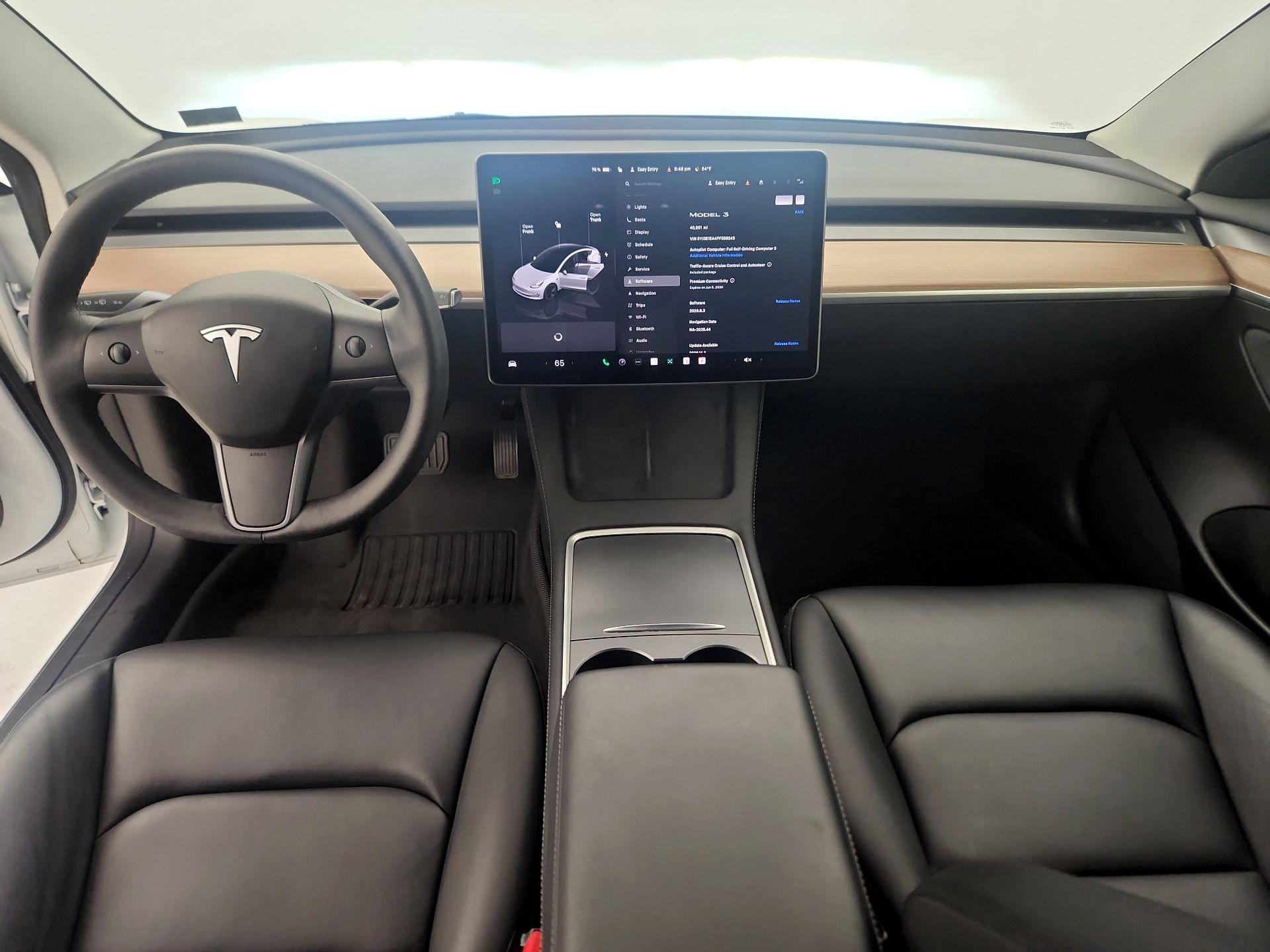 Thumbnail: 2023 Tesla Model 3 - 9
