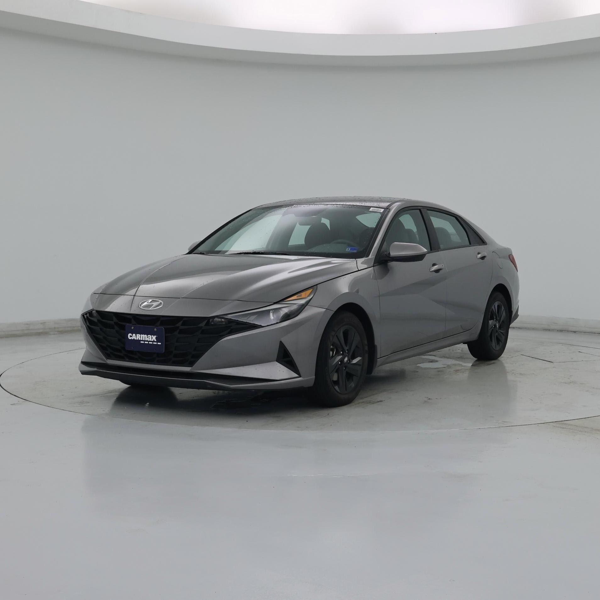 Thumbnail: 2023 Hyundai Elantra - 4