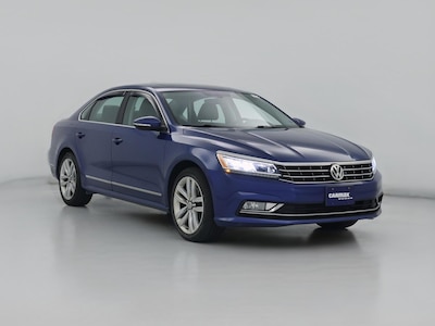 2016 Volkswagen Passat SEL