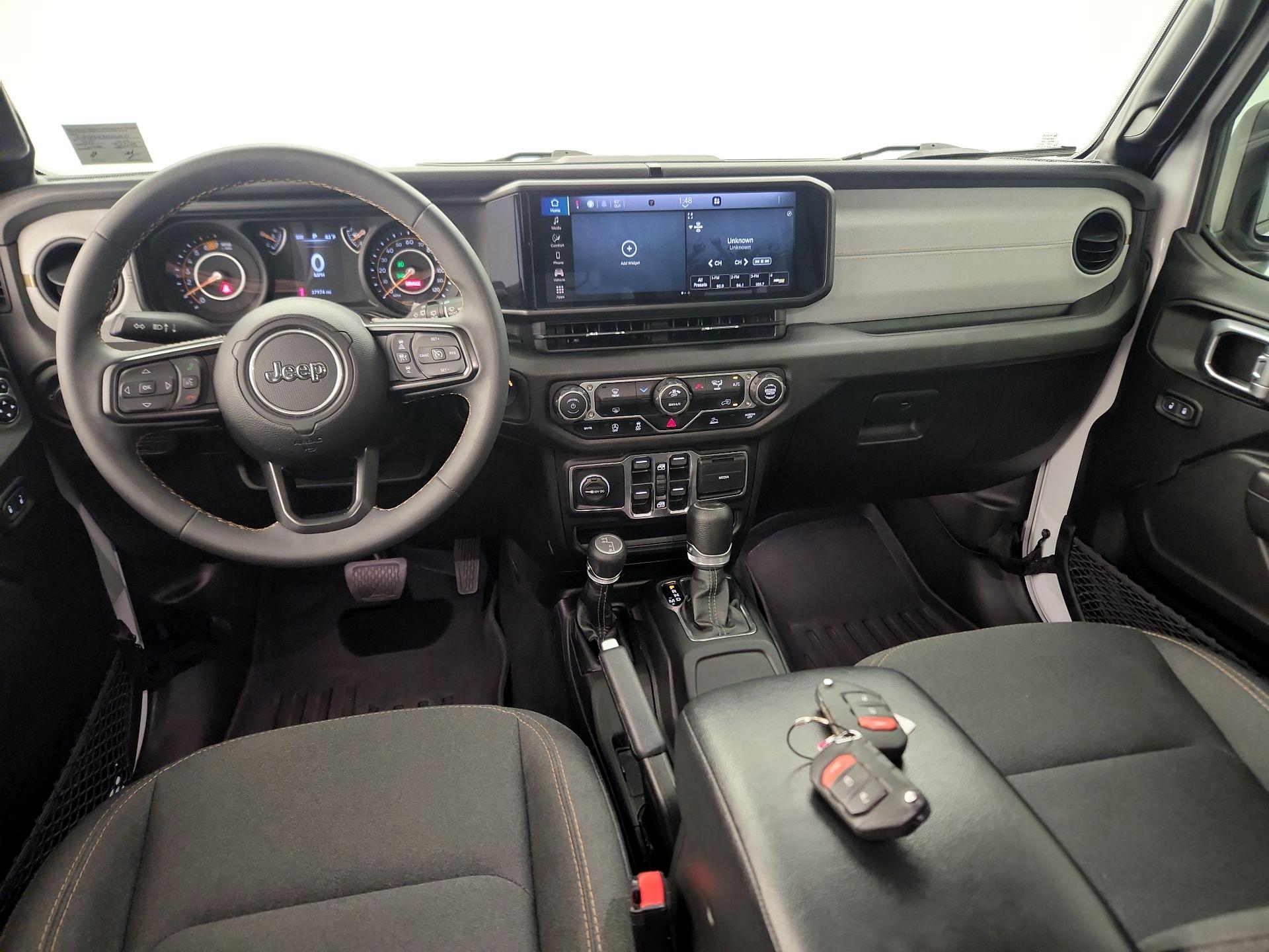 Thumbnail: 2024 Jeep Wrangler - 9