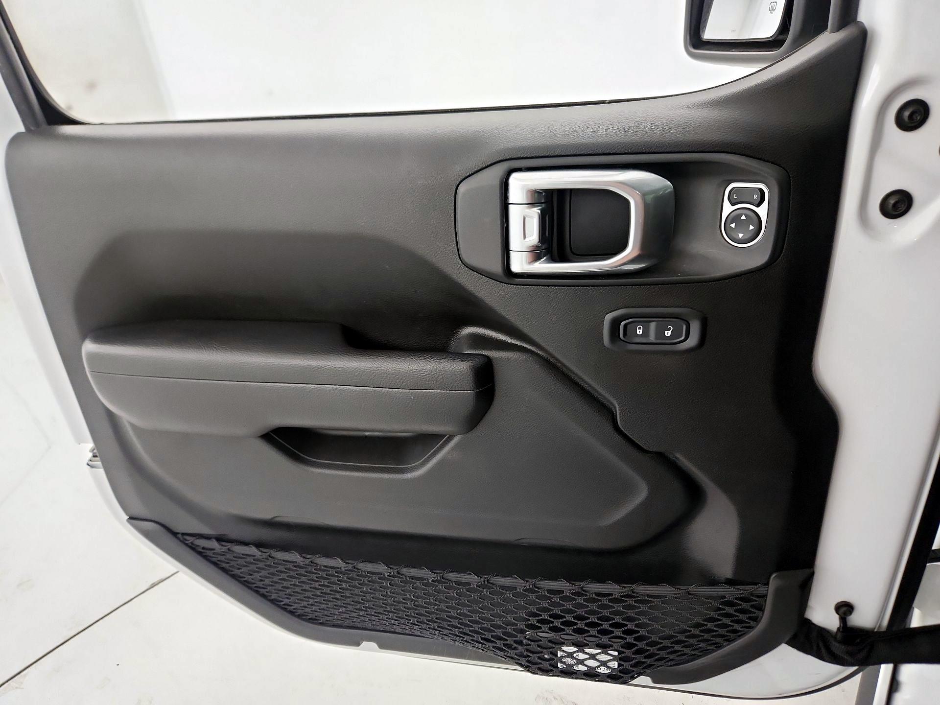 Thumbnail: 2024 Jeep Wrangler - 12
