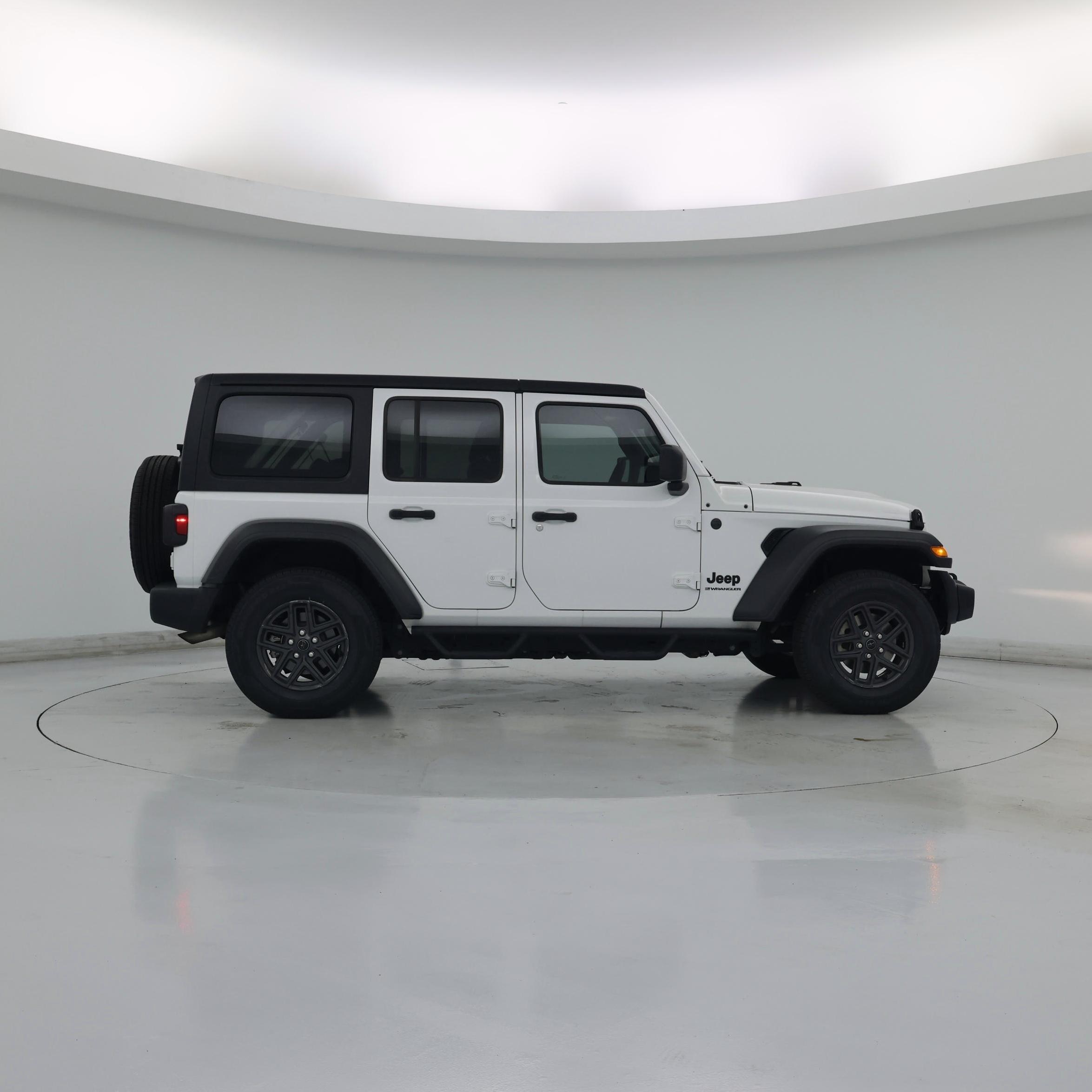 Thumbnail: 2024 Jeep Wrangler - 7