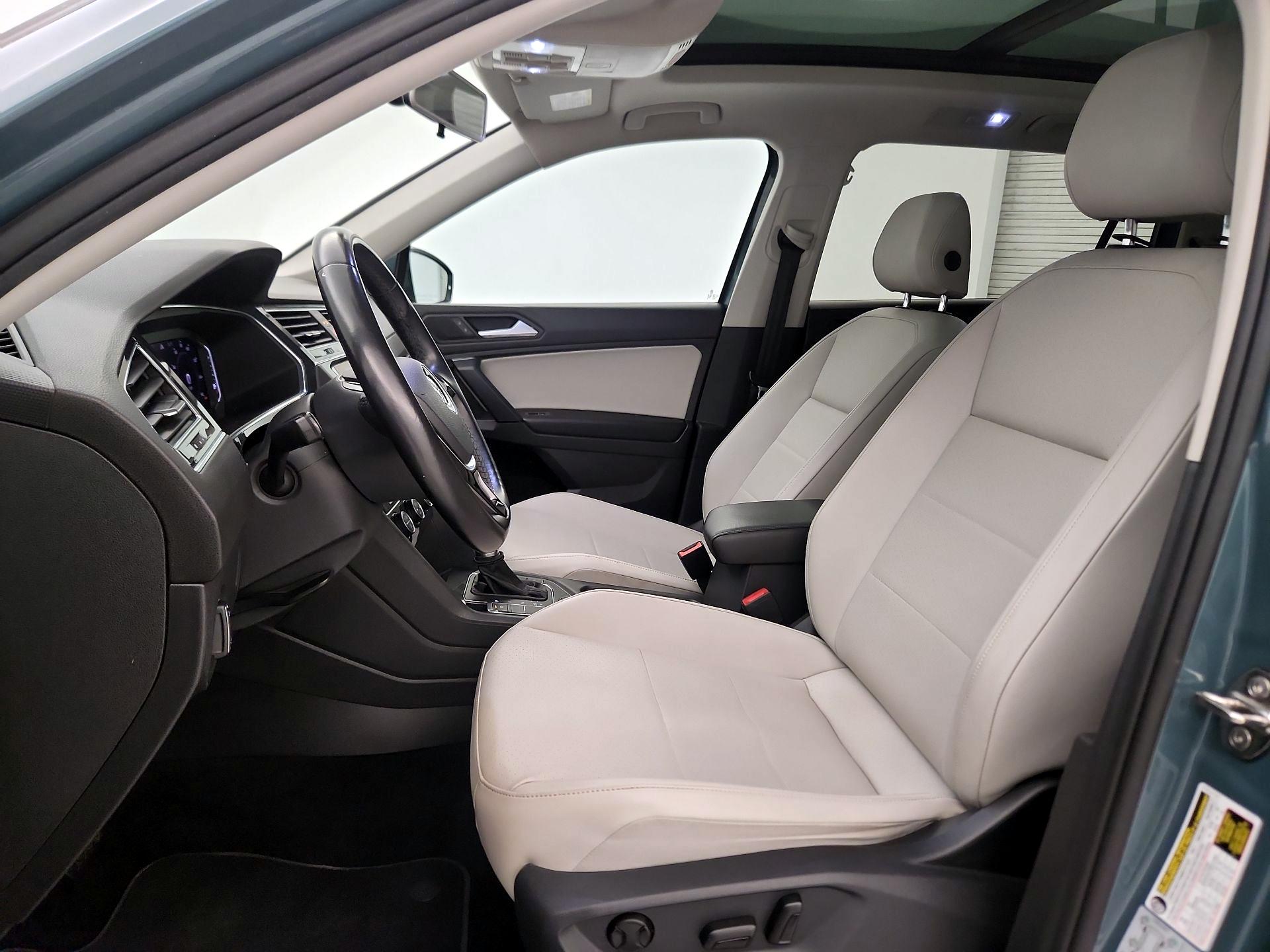Thumbnail: 2019 Volkswagen Tiguan - 11
