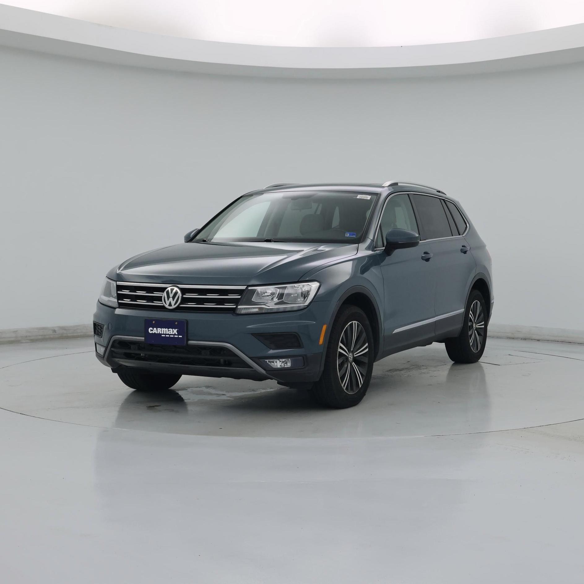Thumbnail: 2019 Volkswagen Tiguan - 4