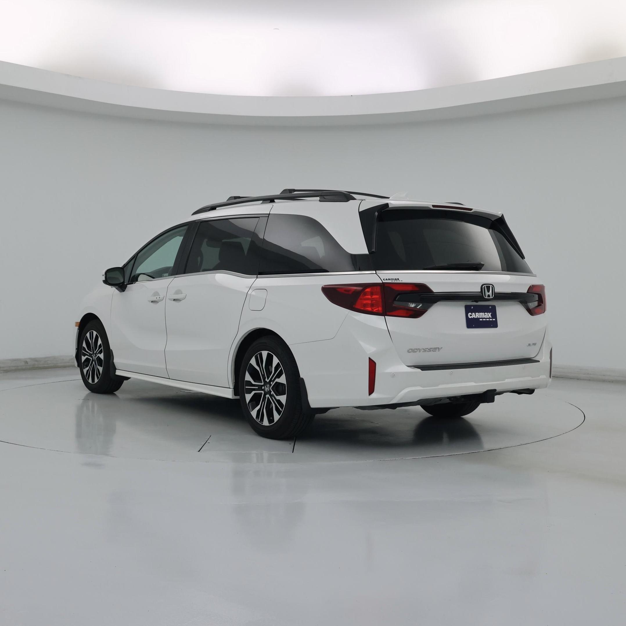 Thumbnail: 2026 Honda Odyssey - 2