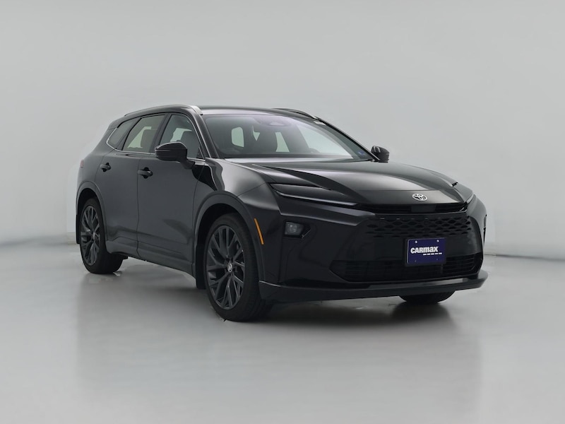2025 Toyota Crown Signia Limited -
                  Sterling, VA