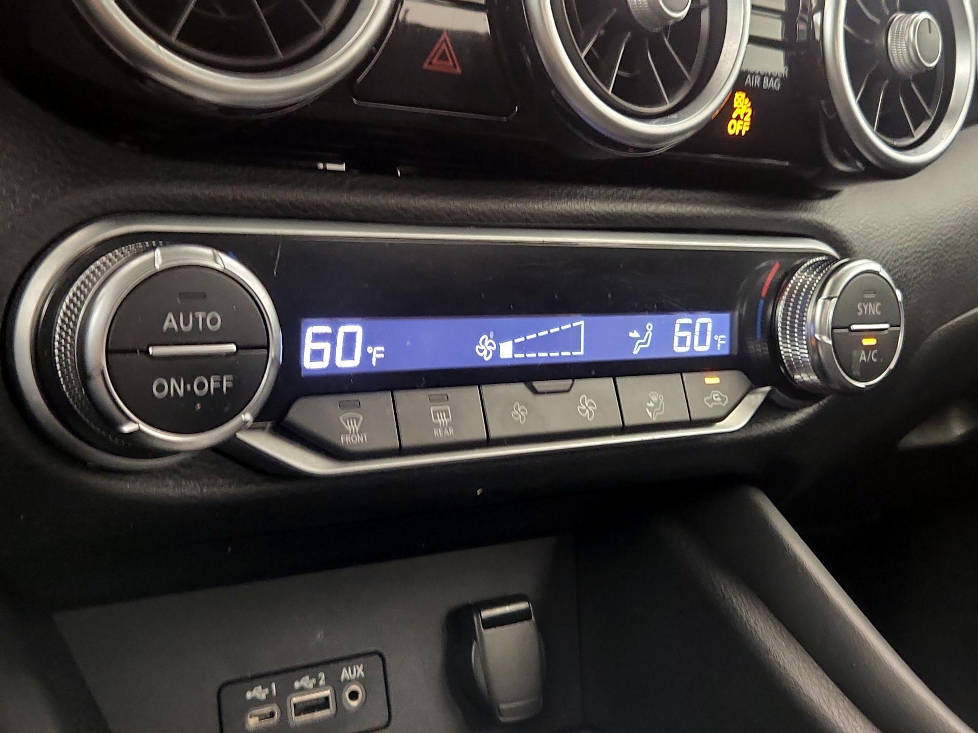 Thumbnail: 2021 Nissan Sentra - 16