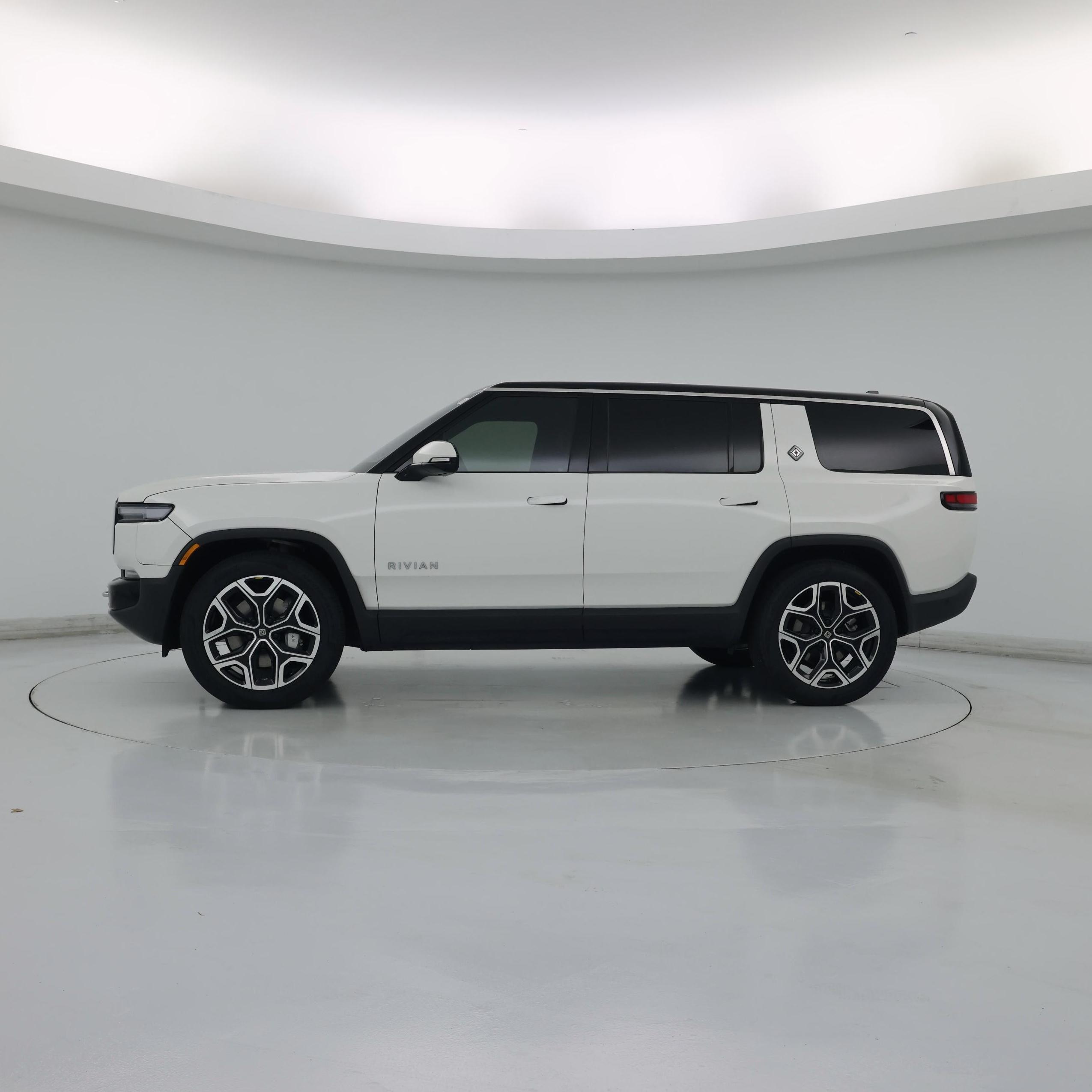 Thumbnail: 2025 Rivian R1S - 3