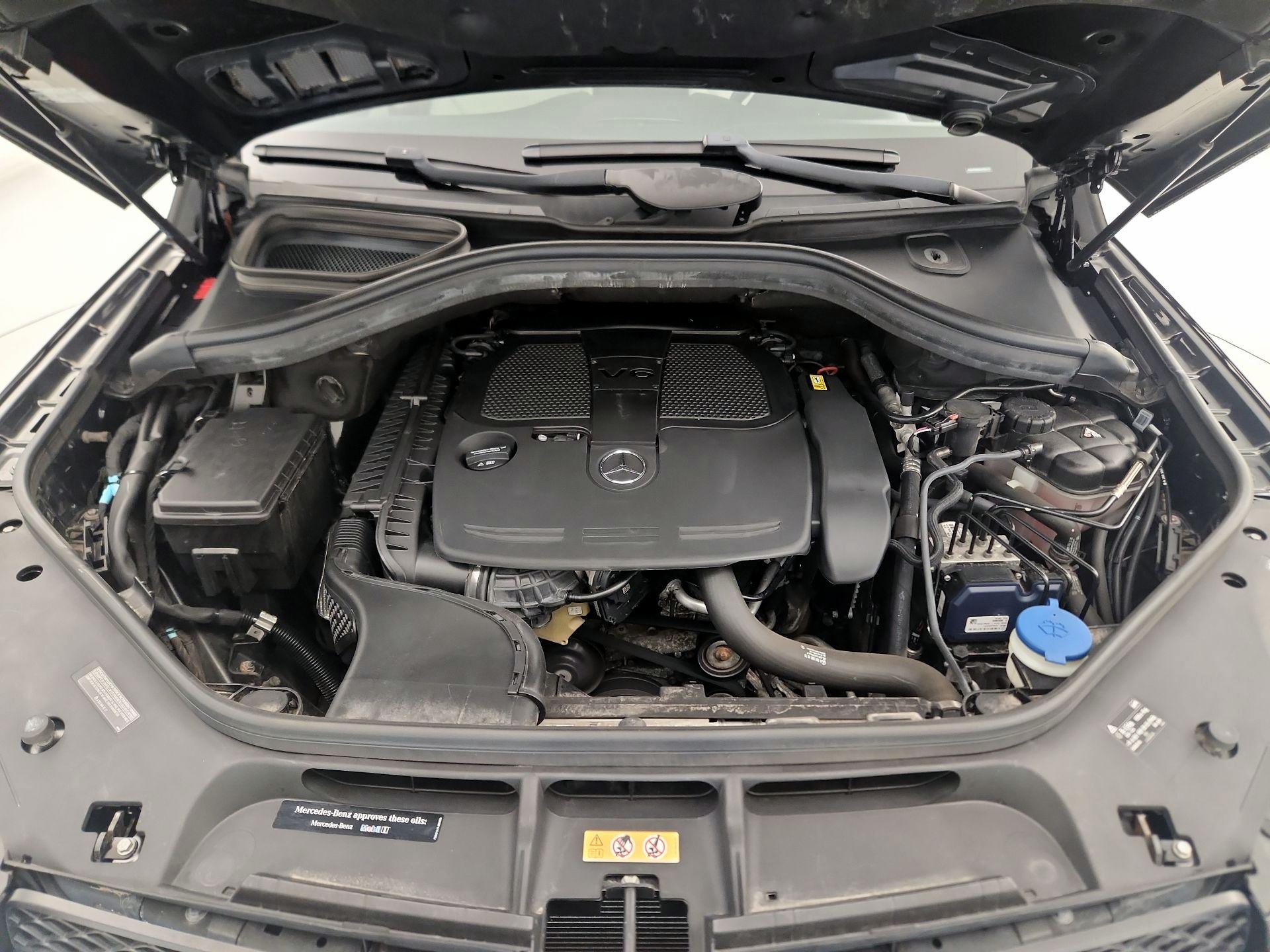 Thumbnail: 2016 Mercedes-Benz GLE - 18
