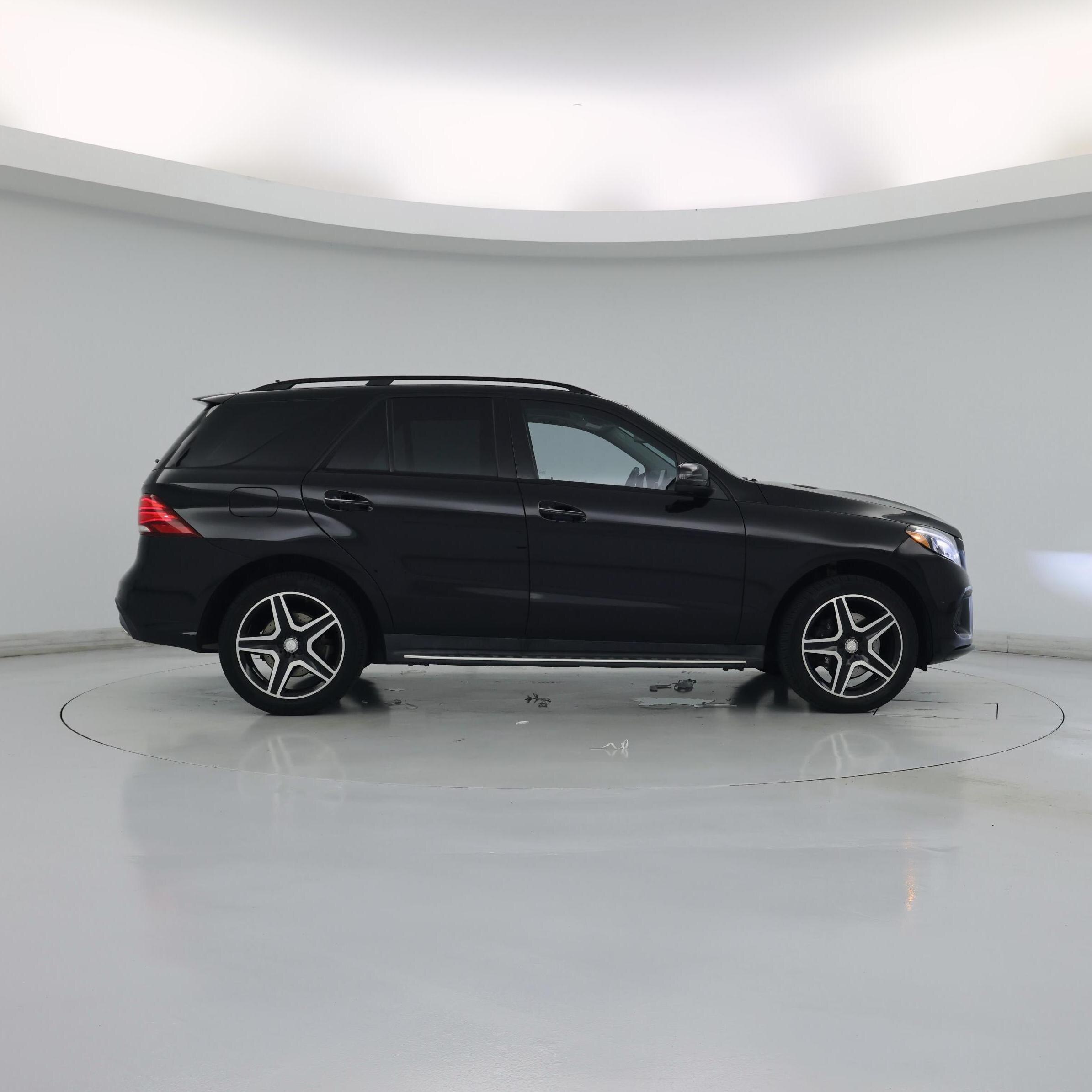 Thumbnail: 2016 Mercedes-Benz GLE - 7