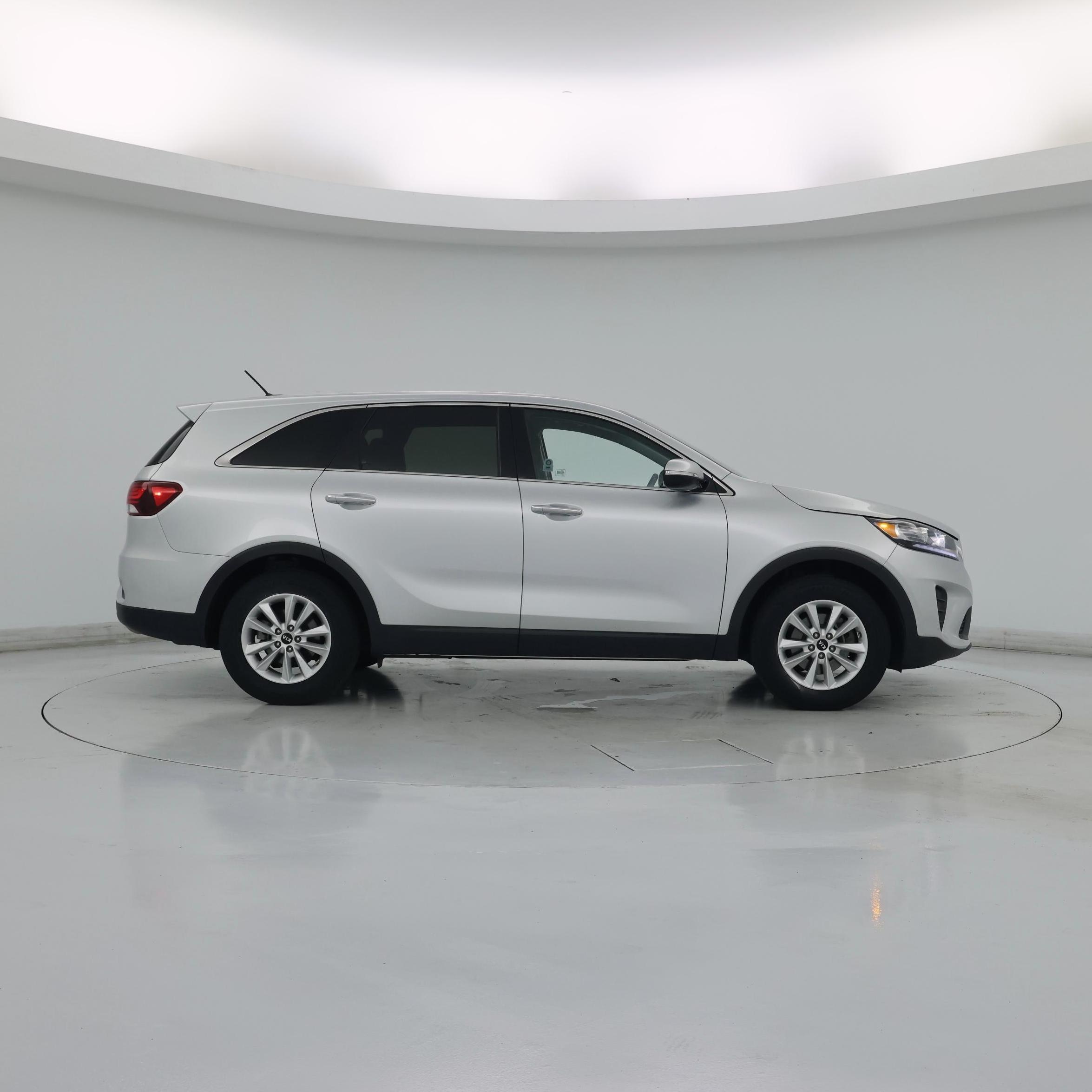 Thumbnail: 2020 Kia Sorento - 7
