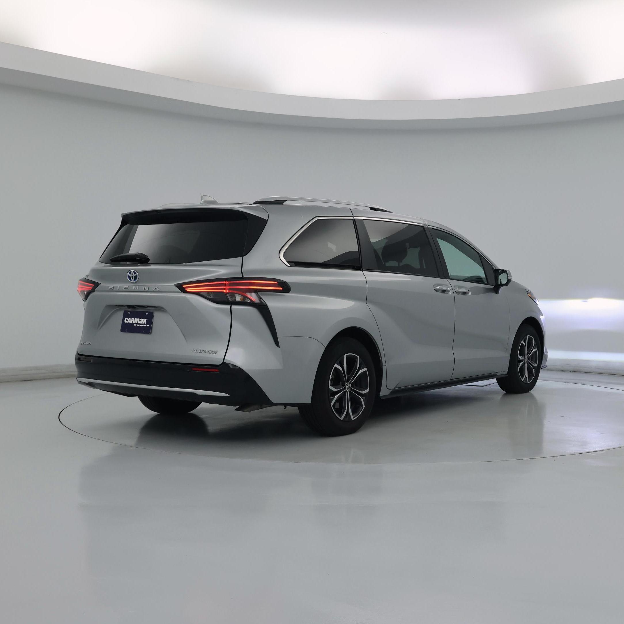 Thumbnail: 2025 Toyota Sienna - 8