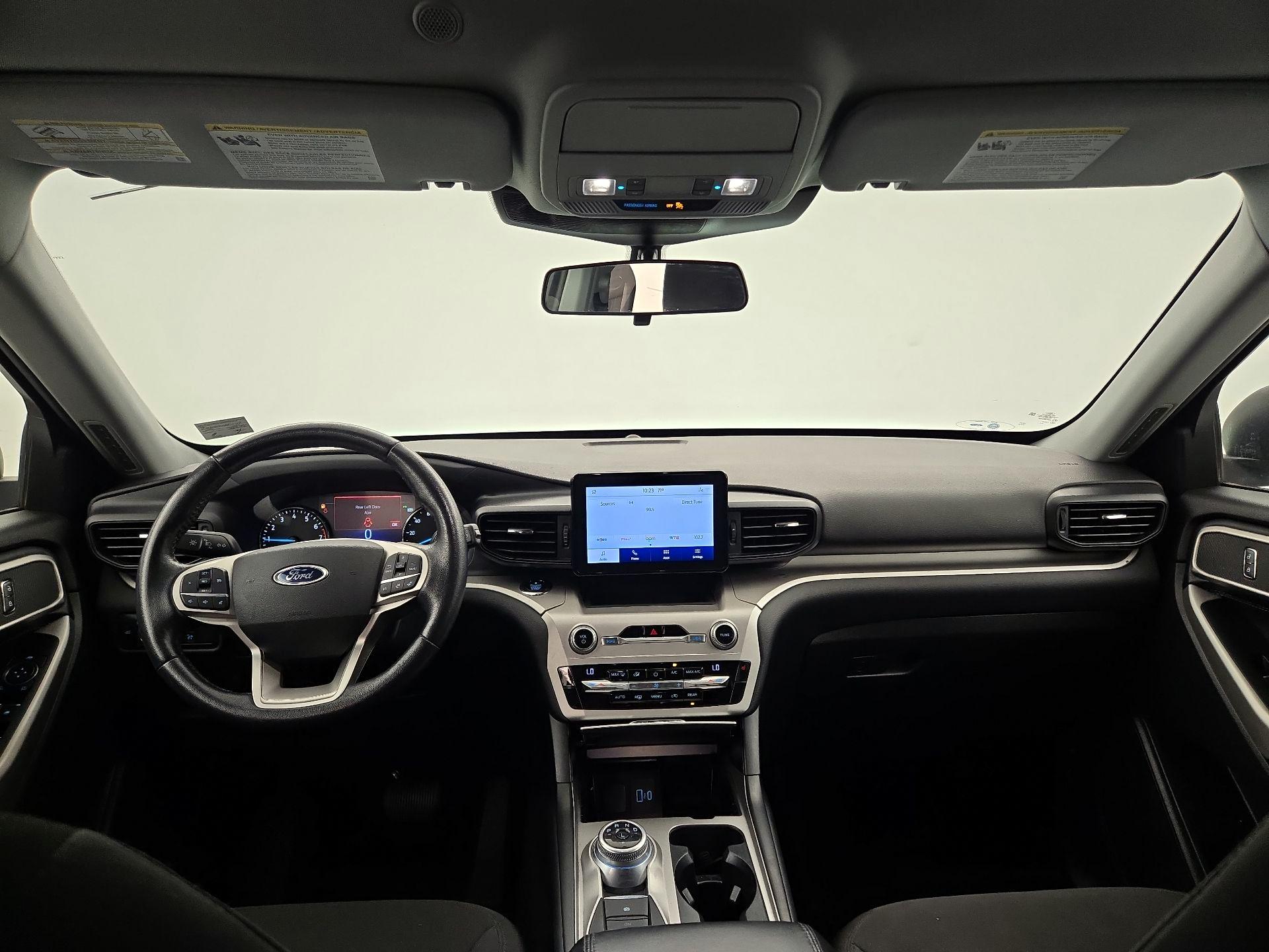 Thumbnail: 2021 Ford Explorer - 9