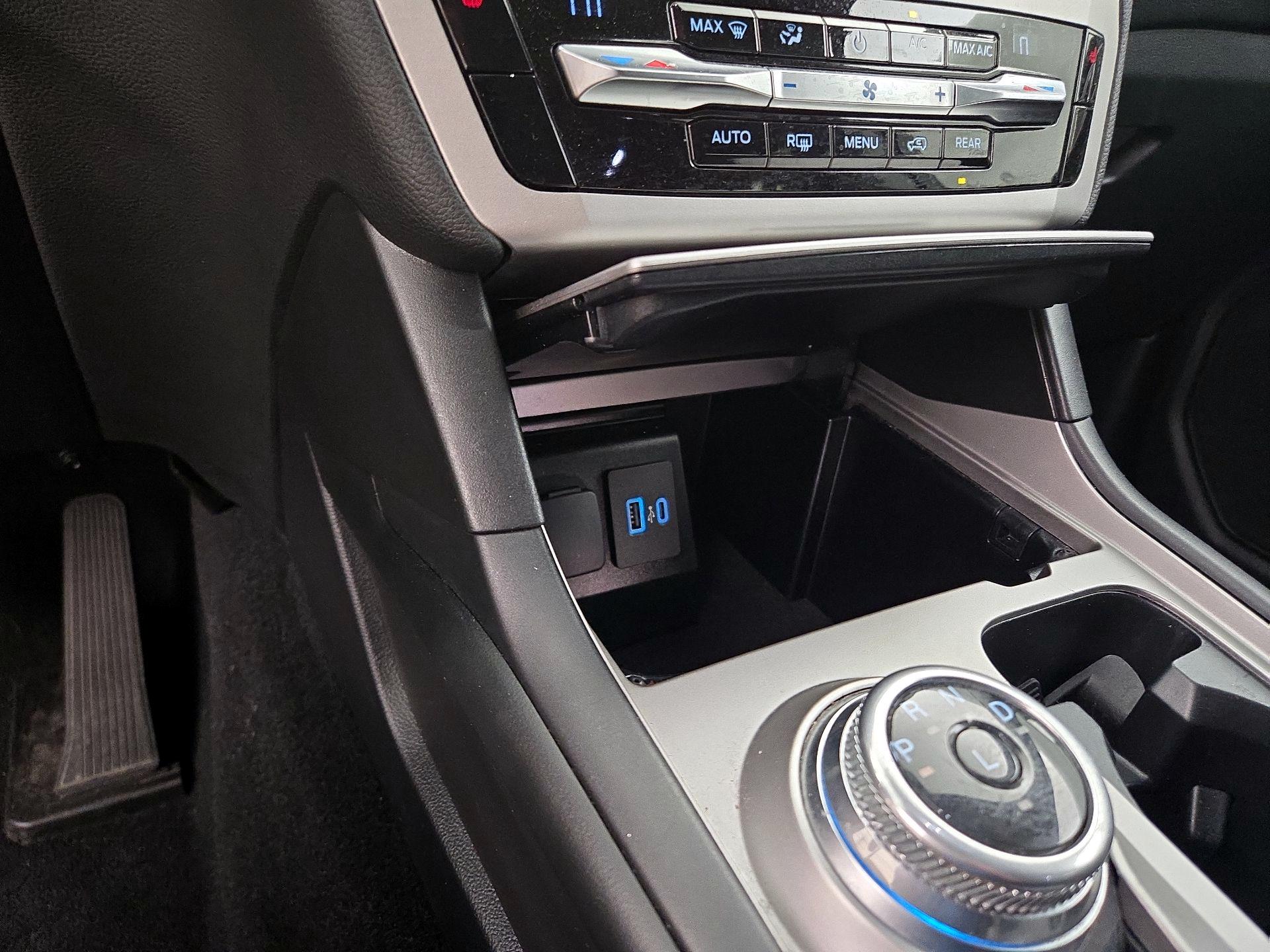 Thumbnail: 2021 Ford Explorer - 18