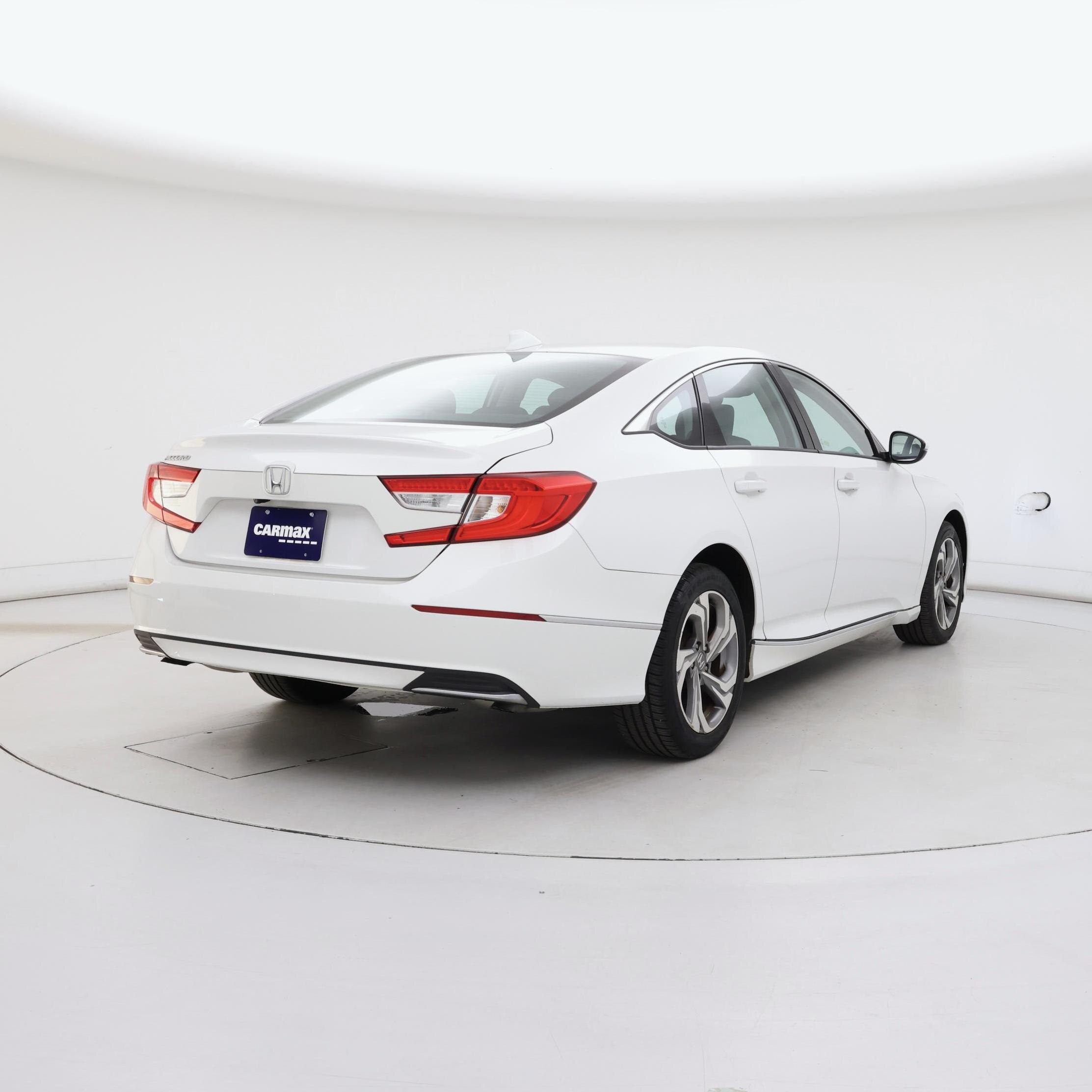 Thumbnail: 2018 Honda Accord - 8
