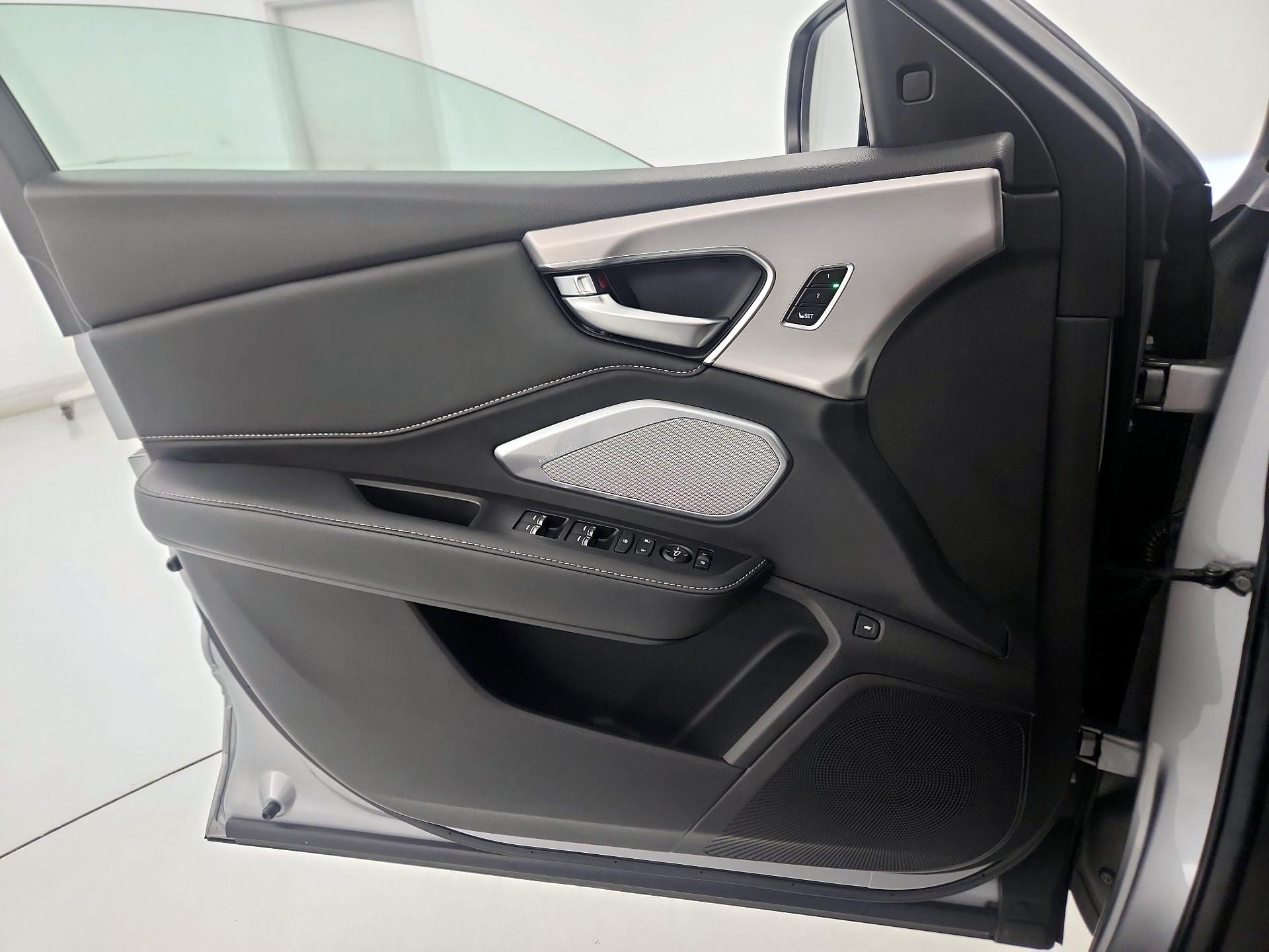 Thumbnail: 2021 Acura RDX - 12
