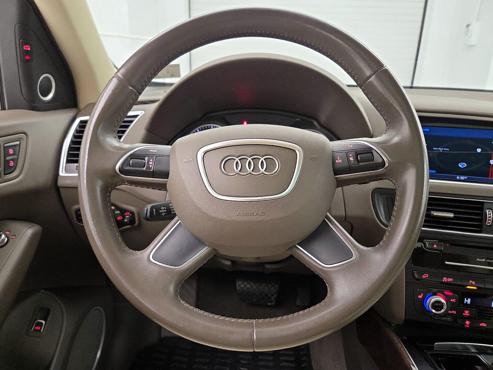 Thumbnail: 2016 Audi Q5 - 10
