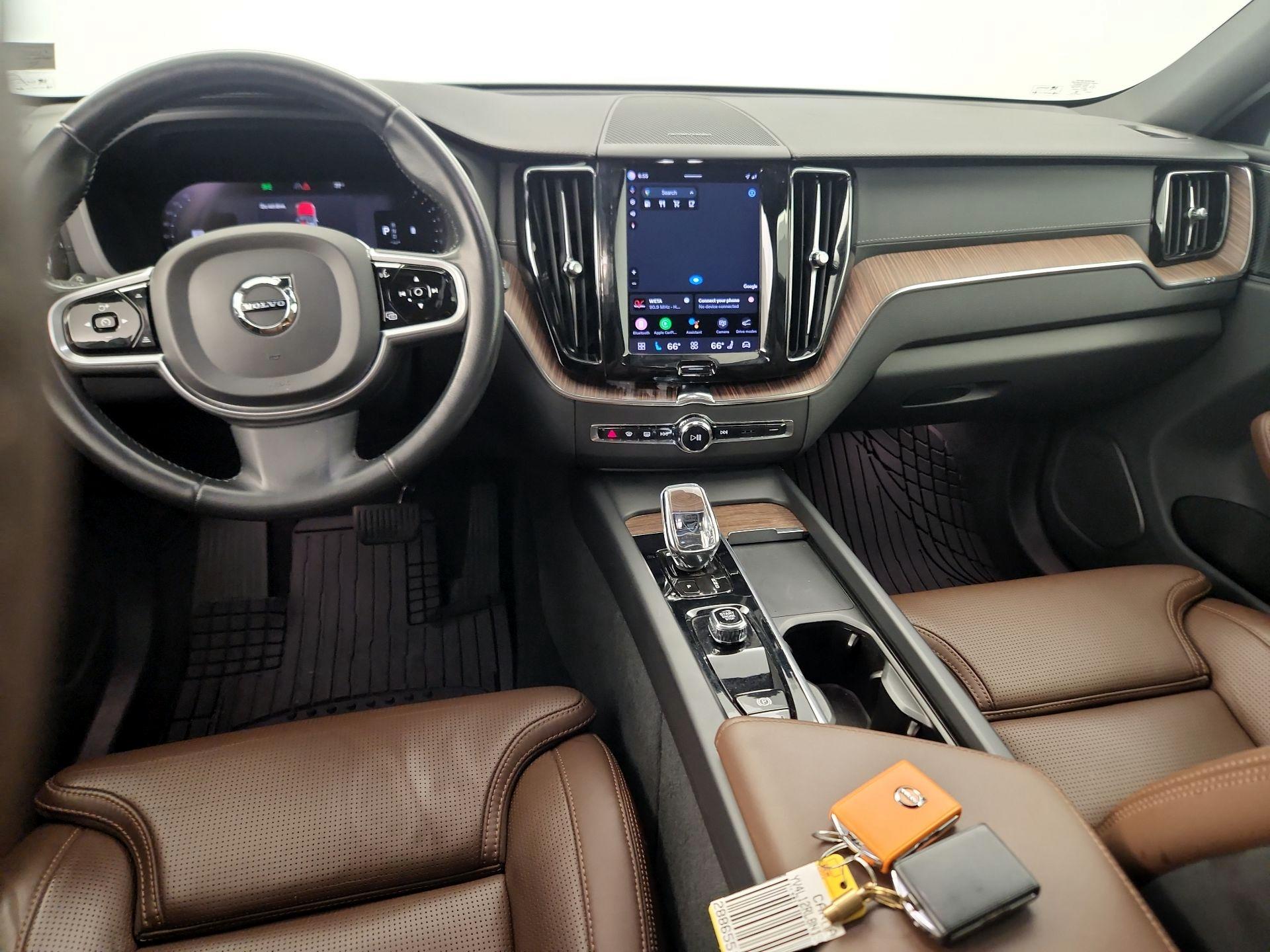 Thumbnail: 2022 Volvo XC60 - 9