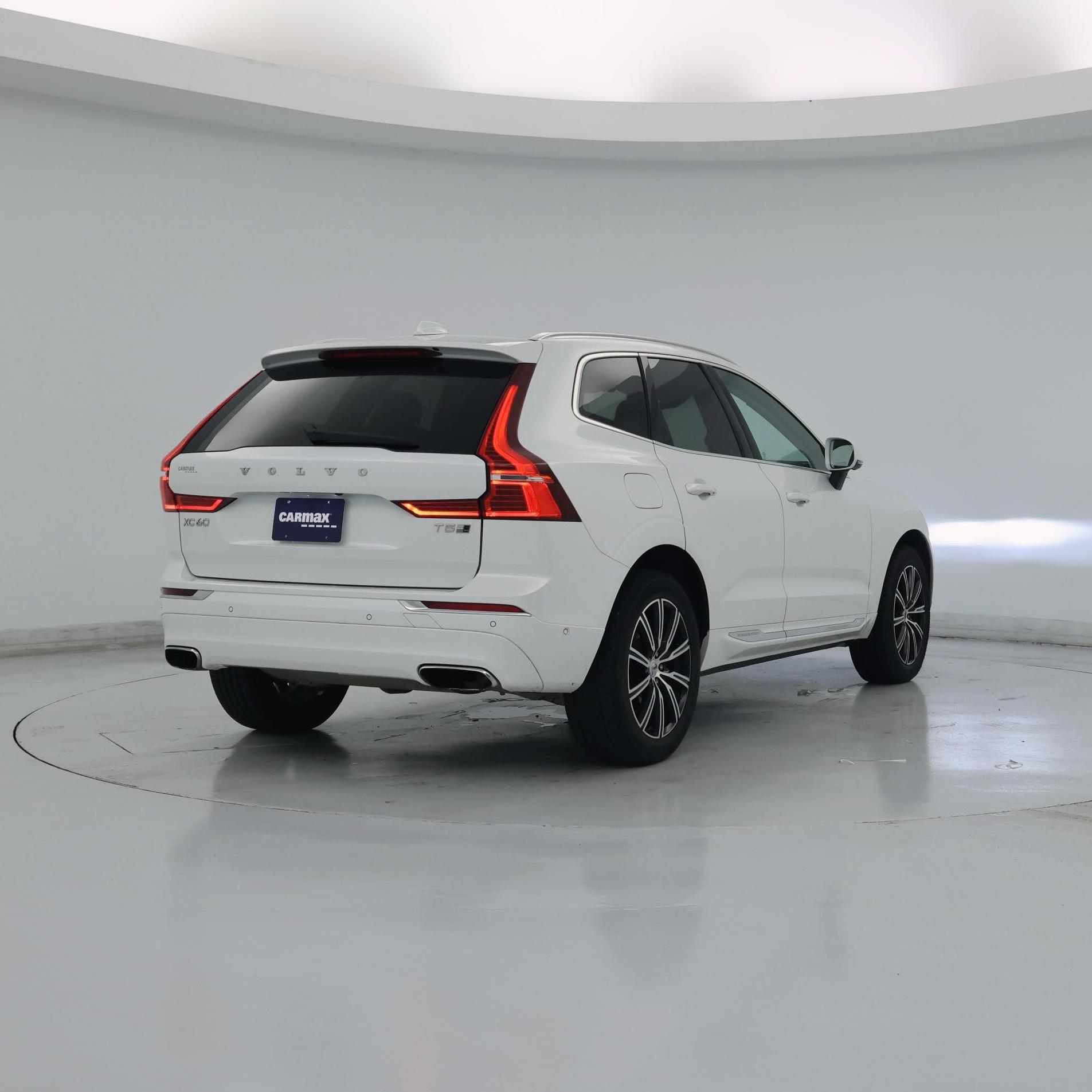 Thumbnail: 2020 Volvo XC60 - 8