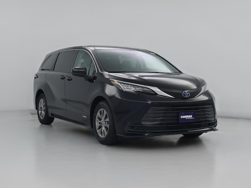 2021 Toyota Sienna LE